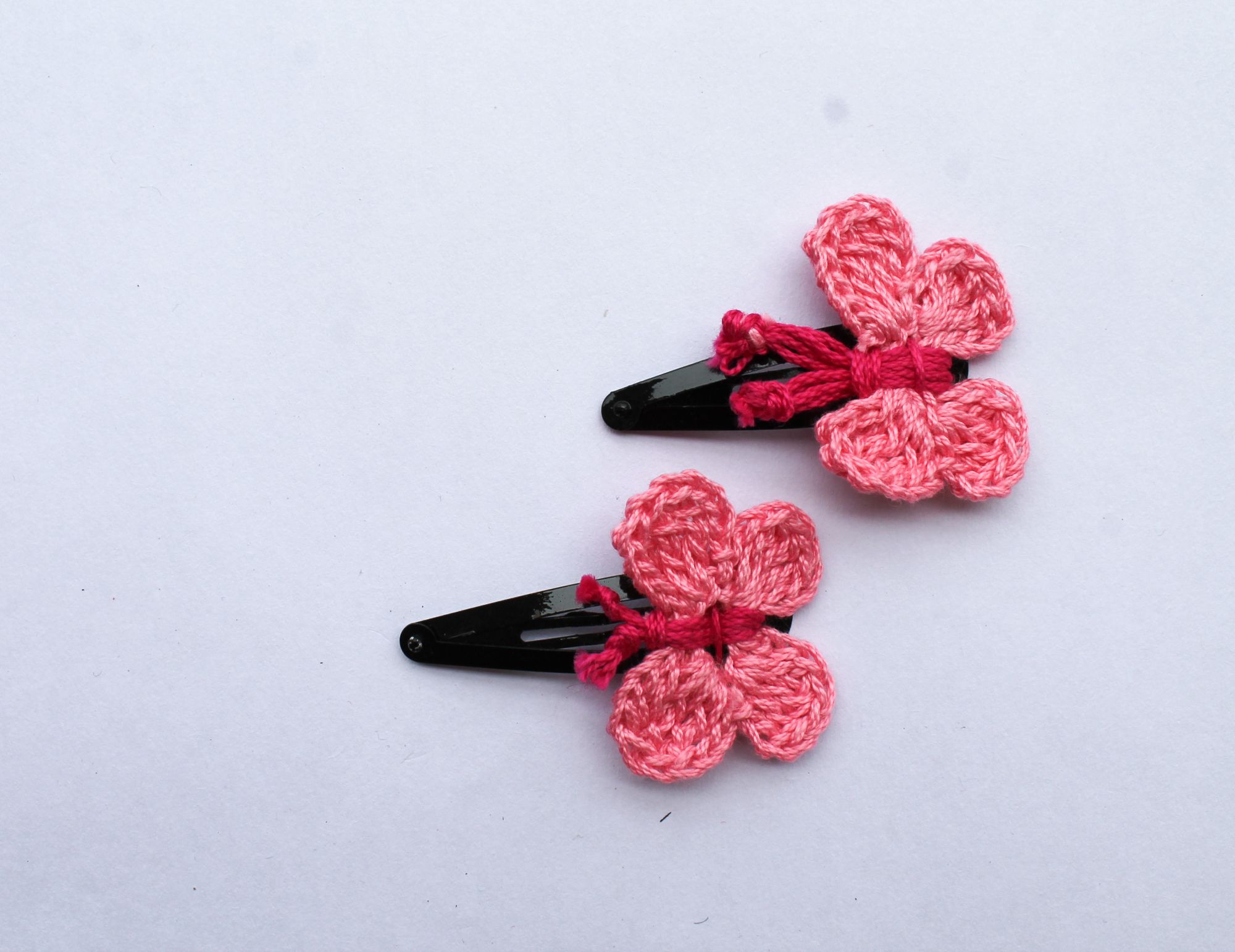 Handmade Crochet Butterfly Tic Tac Hair Pins for Girls - Pink Woonie
