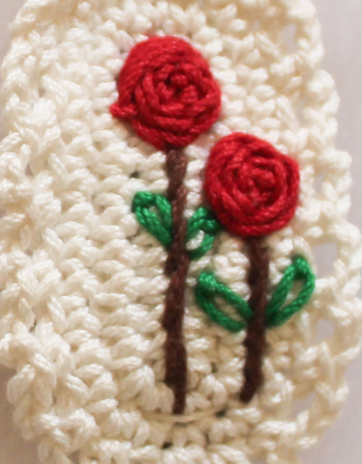 Woonie Handmade Embroidered Rose Detailing Set of 2 Hair Clips-Cream