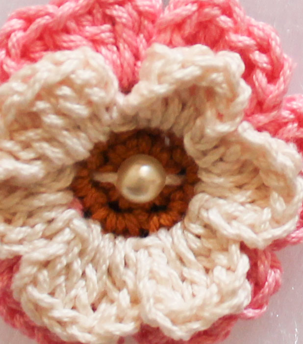 Woonie Handmade Pearl Detailing Set of 2 Floral Hair Clips- Cream & Peach