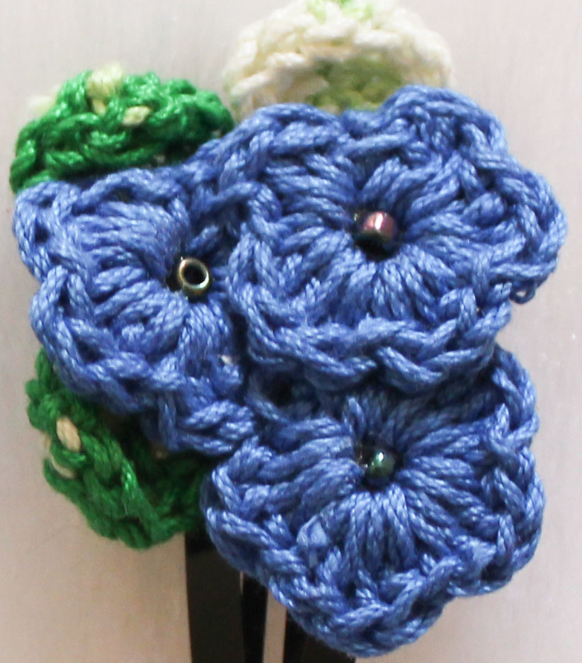 Woonie Handmade Flower Design Set of 2 Clips-Blue