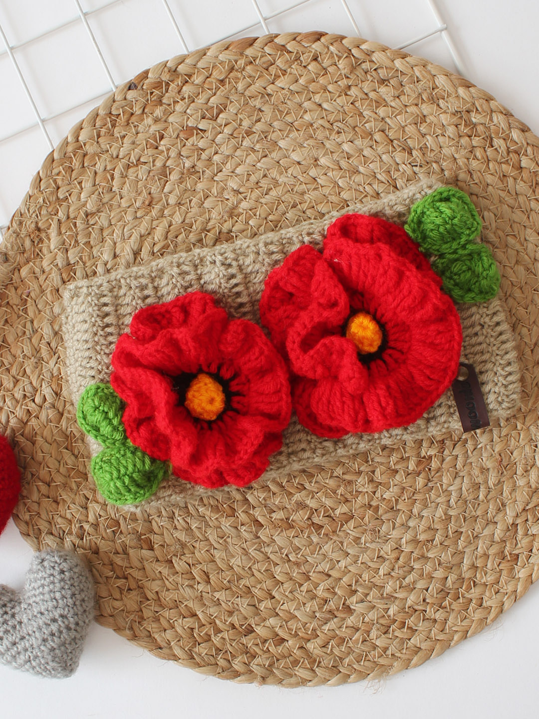 Woonie Knitted Floral Applique Detailed Headband - Beige