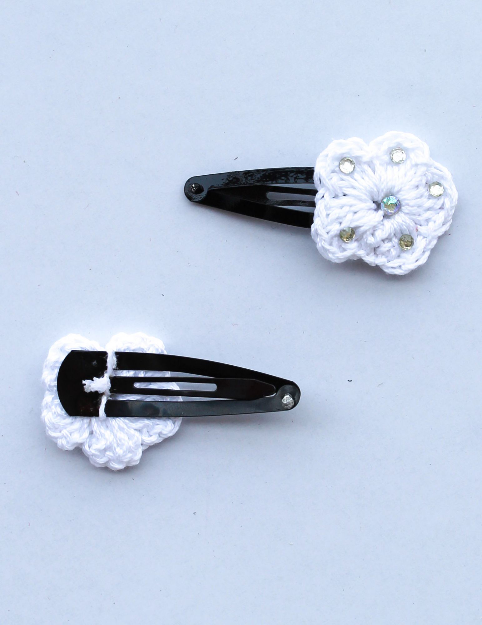 Handmade Crochet Stone Tic Tac Hair Pins for girls - White Woonie