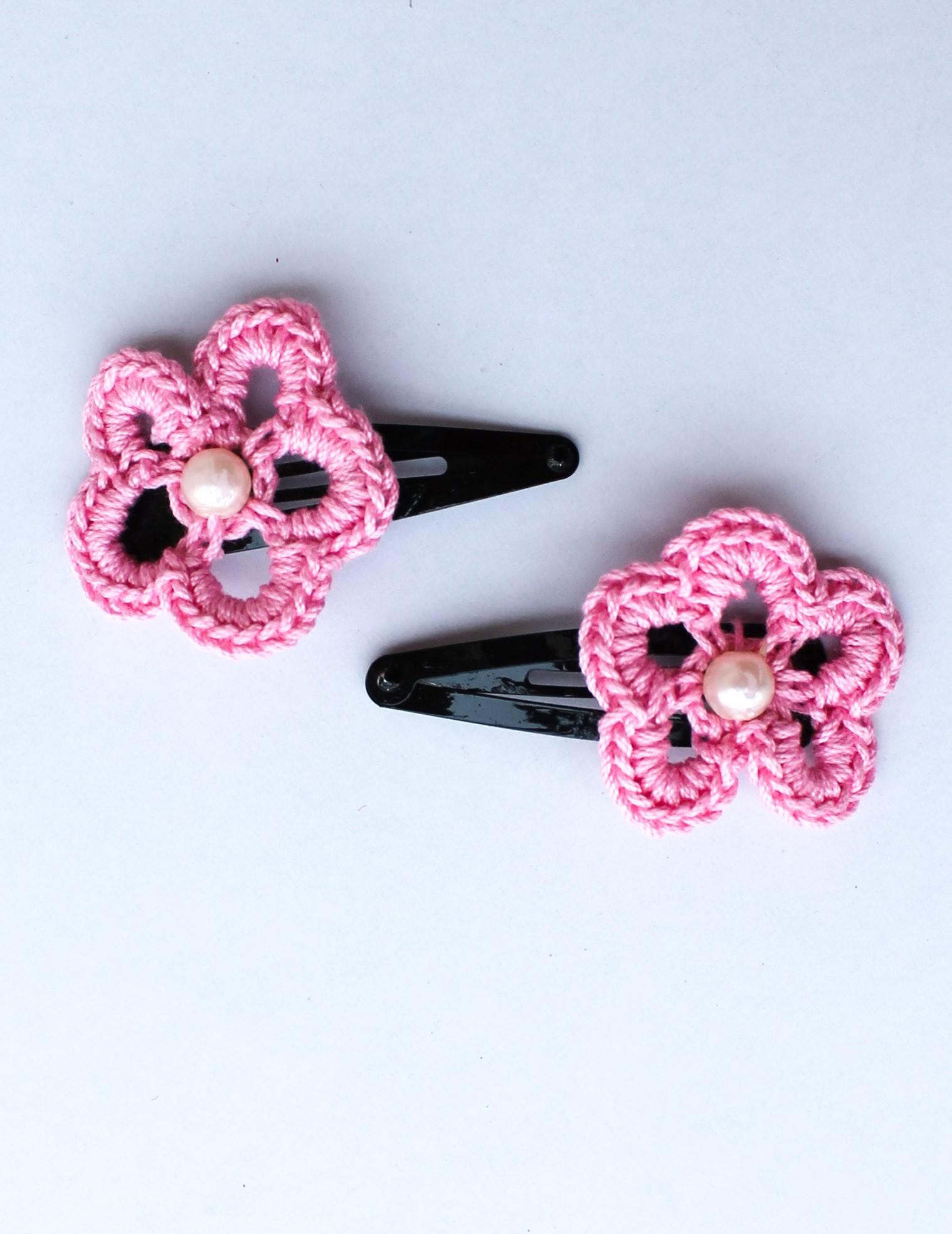 Handmade Crochet Pearl Tic Tac Hair Pins for girls - Baby Pink Woonie