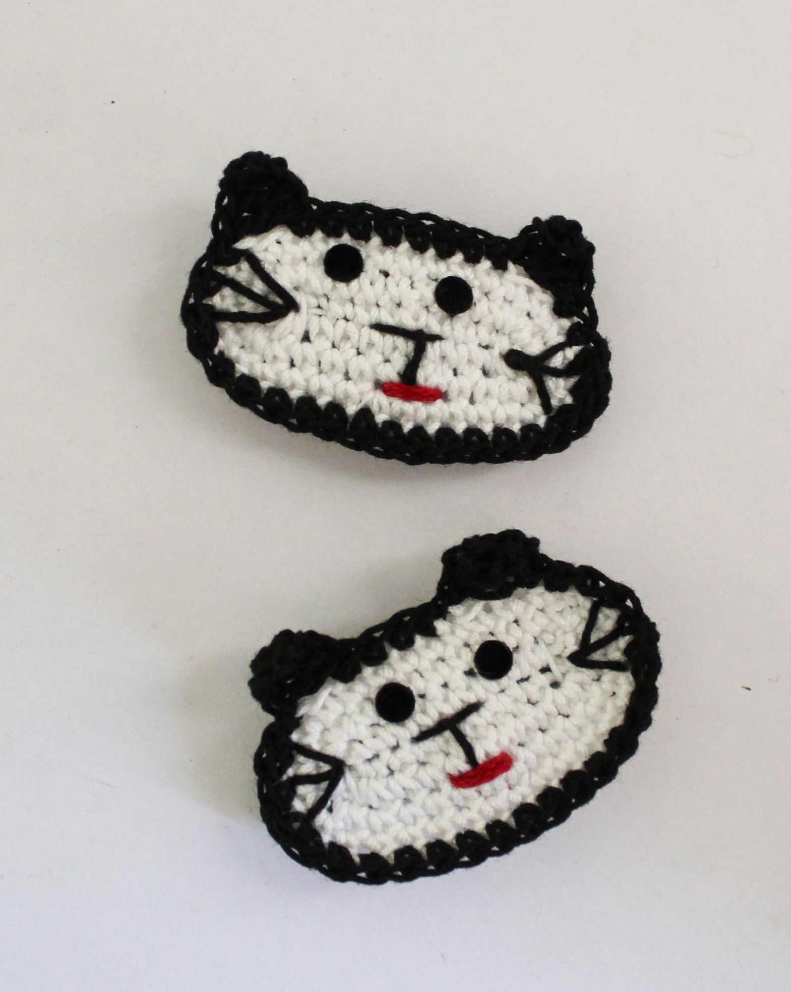 Handmade Crochet Cat Tic Tac Hair Pins for Girls - Black Woonie