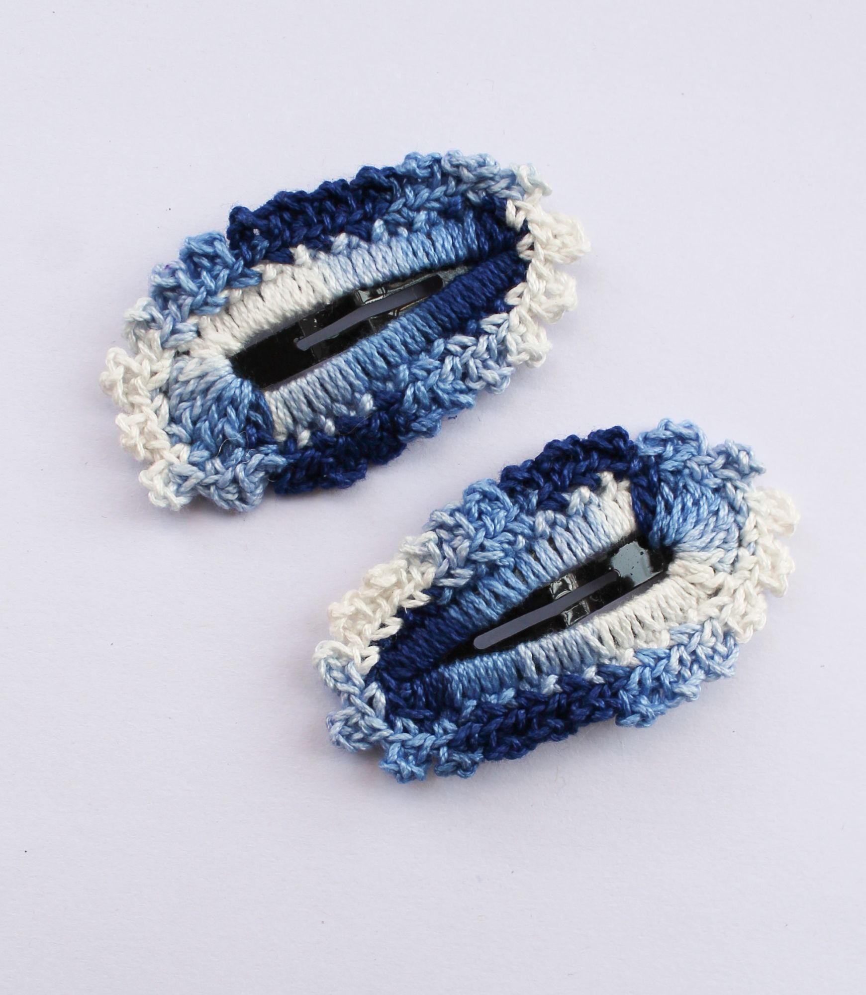 Woonie Handmade Set of 2 Hair Clips - Blue