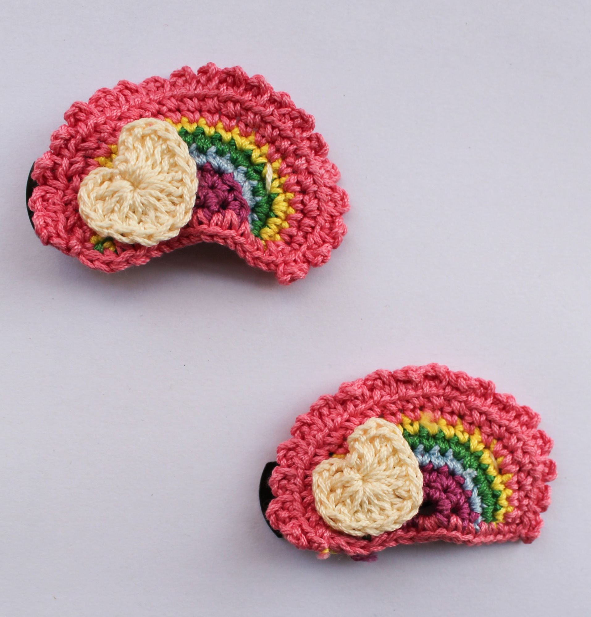Woonie Handmade Crochet Rainbow Design Set of 2 Hair Clips - Pink