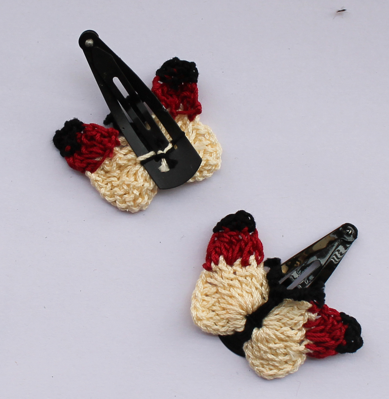 Woonie Handmade Set of 2 Butterfly Hair Clips - Cream
