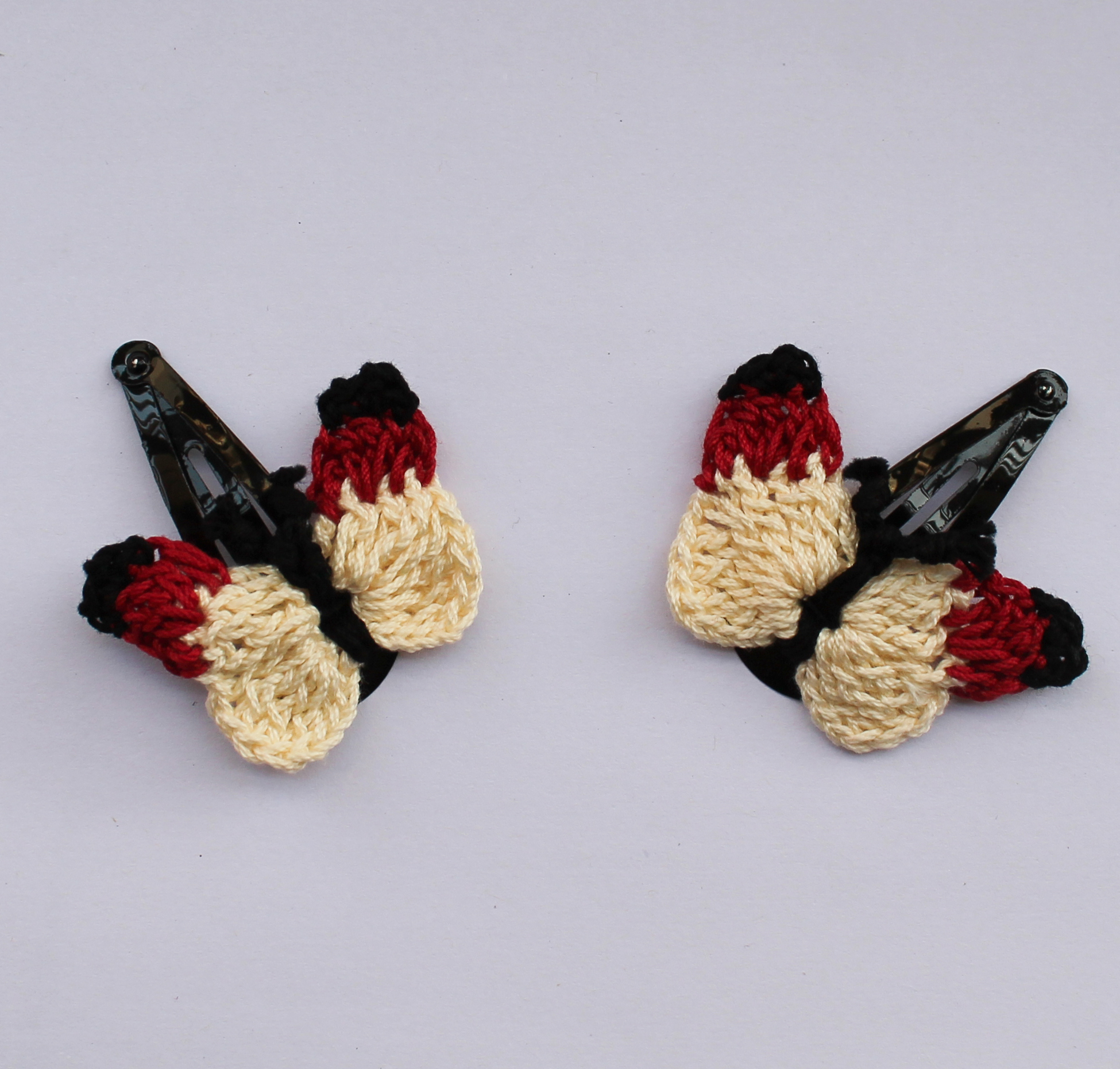 Woonie Handmade Set of 2 Butterfly Hair Clips - Cream