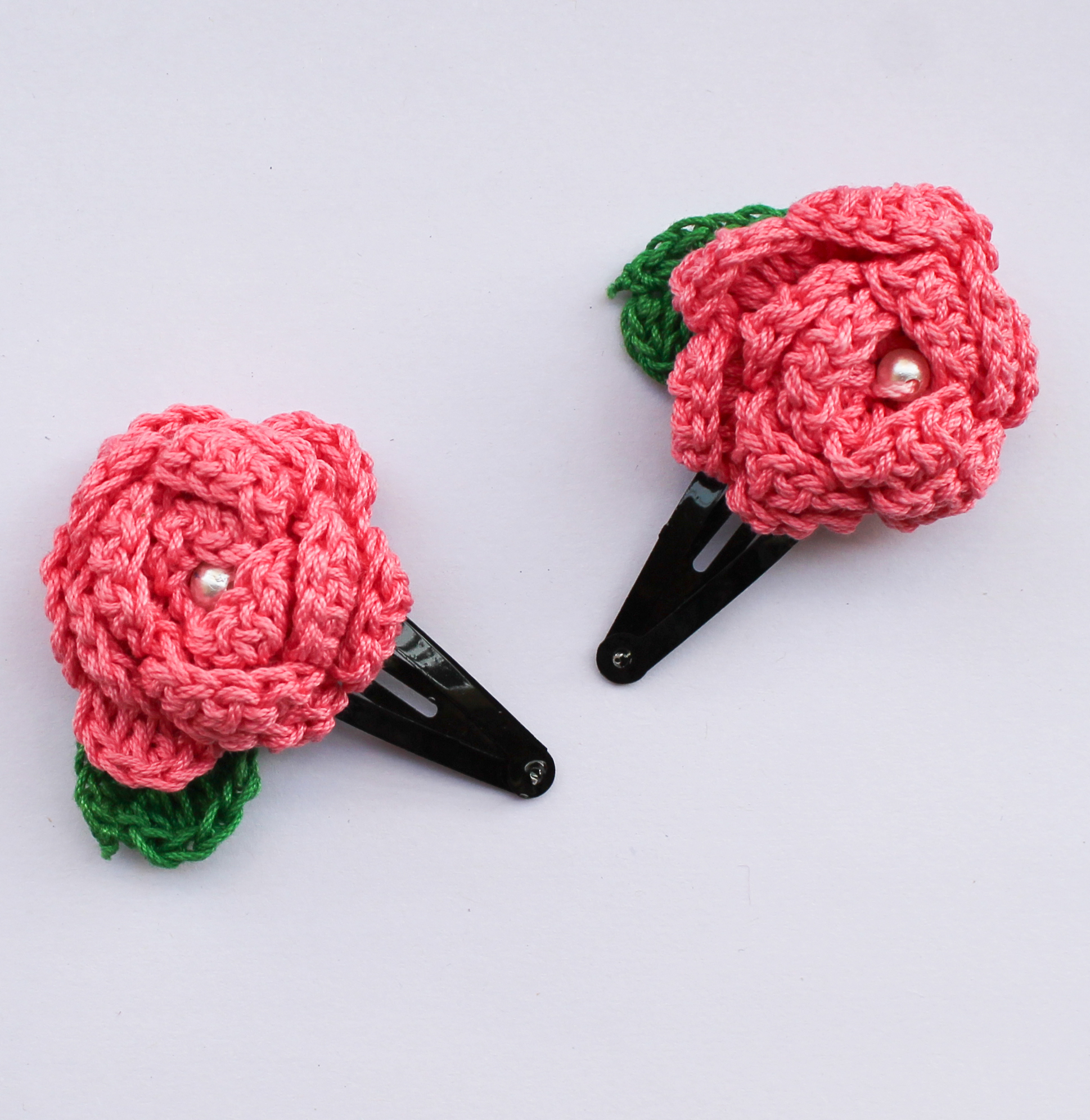 Woonie Handmade Floral Set of 2 Hair Clips - Pink