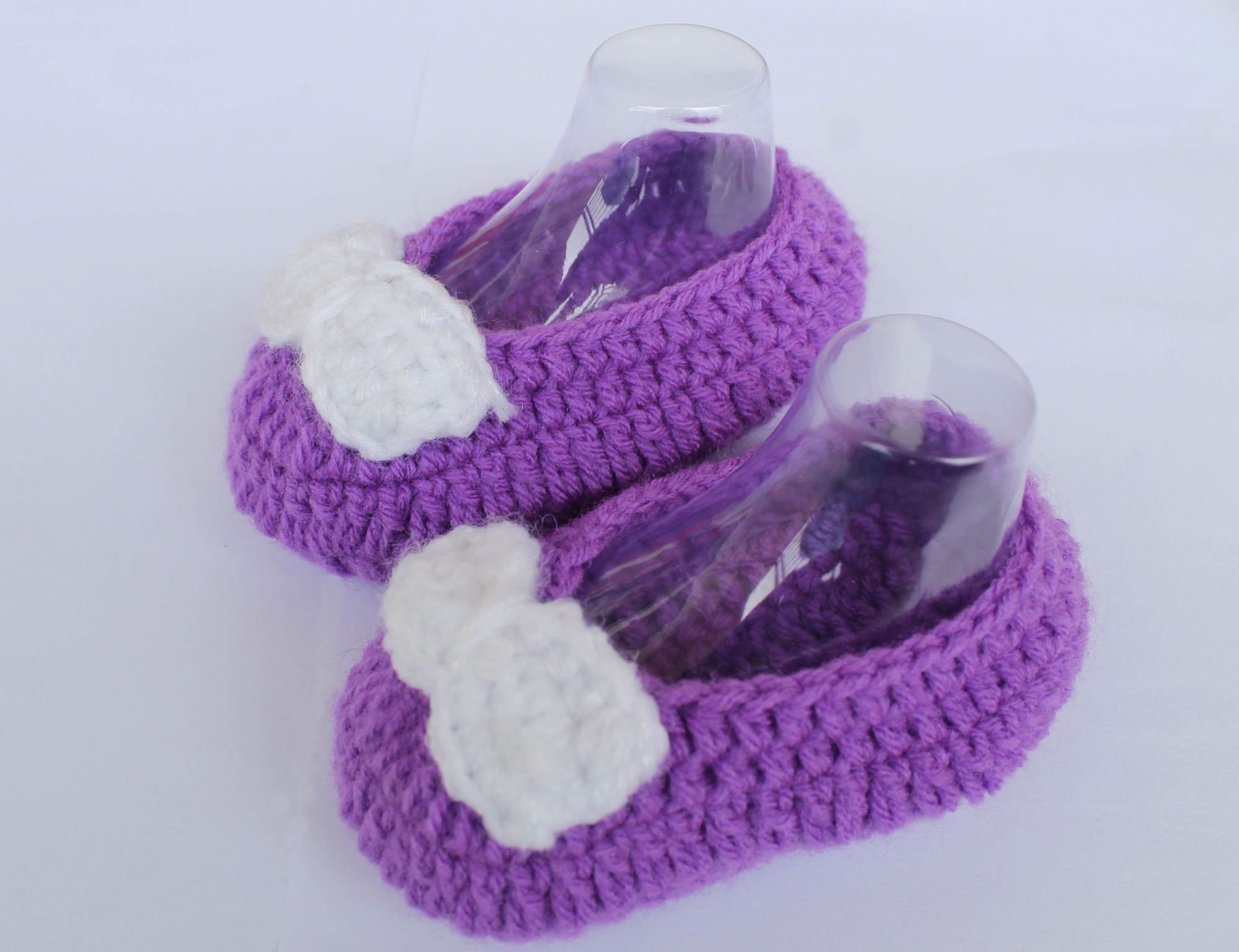Woonie Bow Decorated Handmade Bow Booties - Purple
