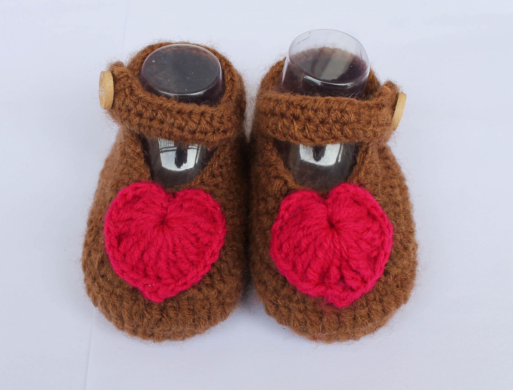 Woonie Handmade Heart Booties - Brown