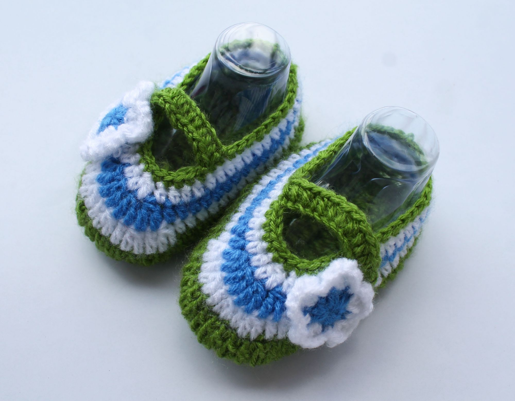 Woonie Handmade Crochet Striped Booties - Blue Green