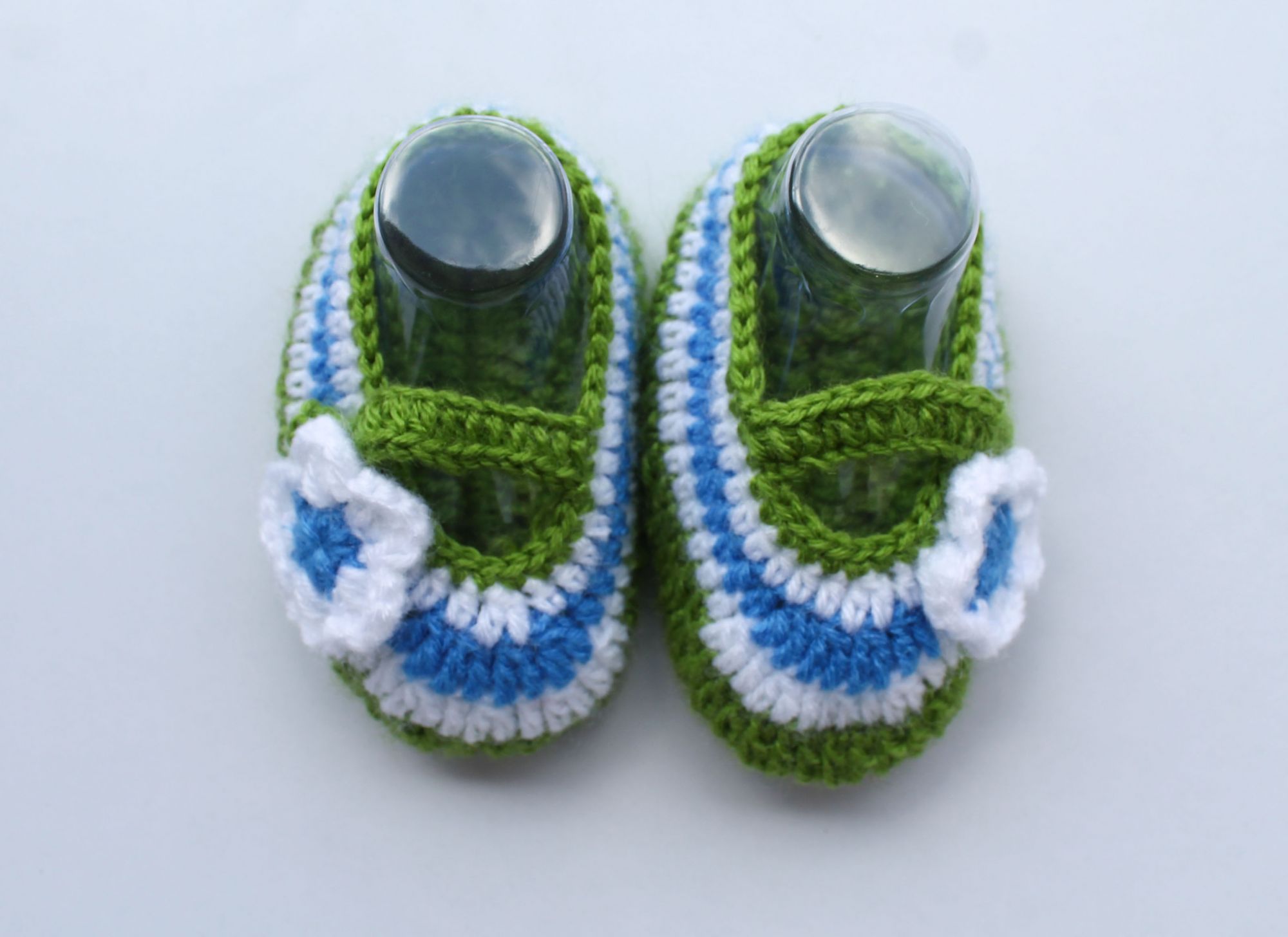 Woonie Handmade Crochet Striped Booties - Blue Green