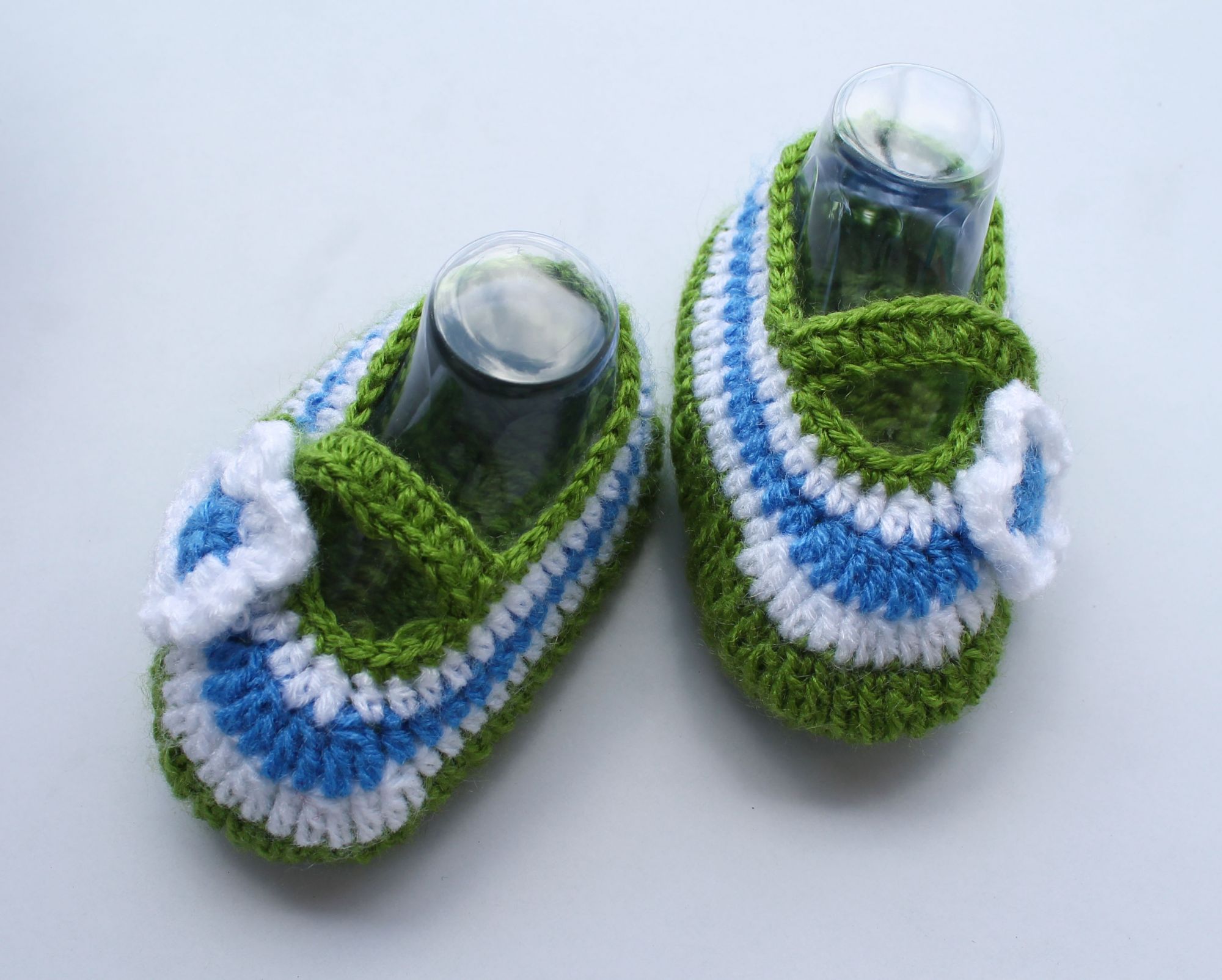 Woonie Handmade Crochet Striped Booties - Blue Green