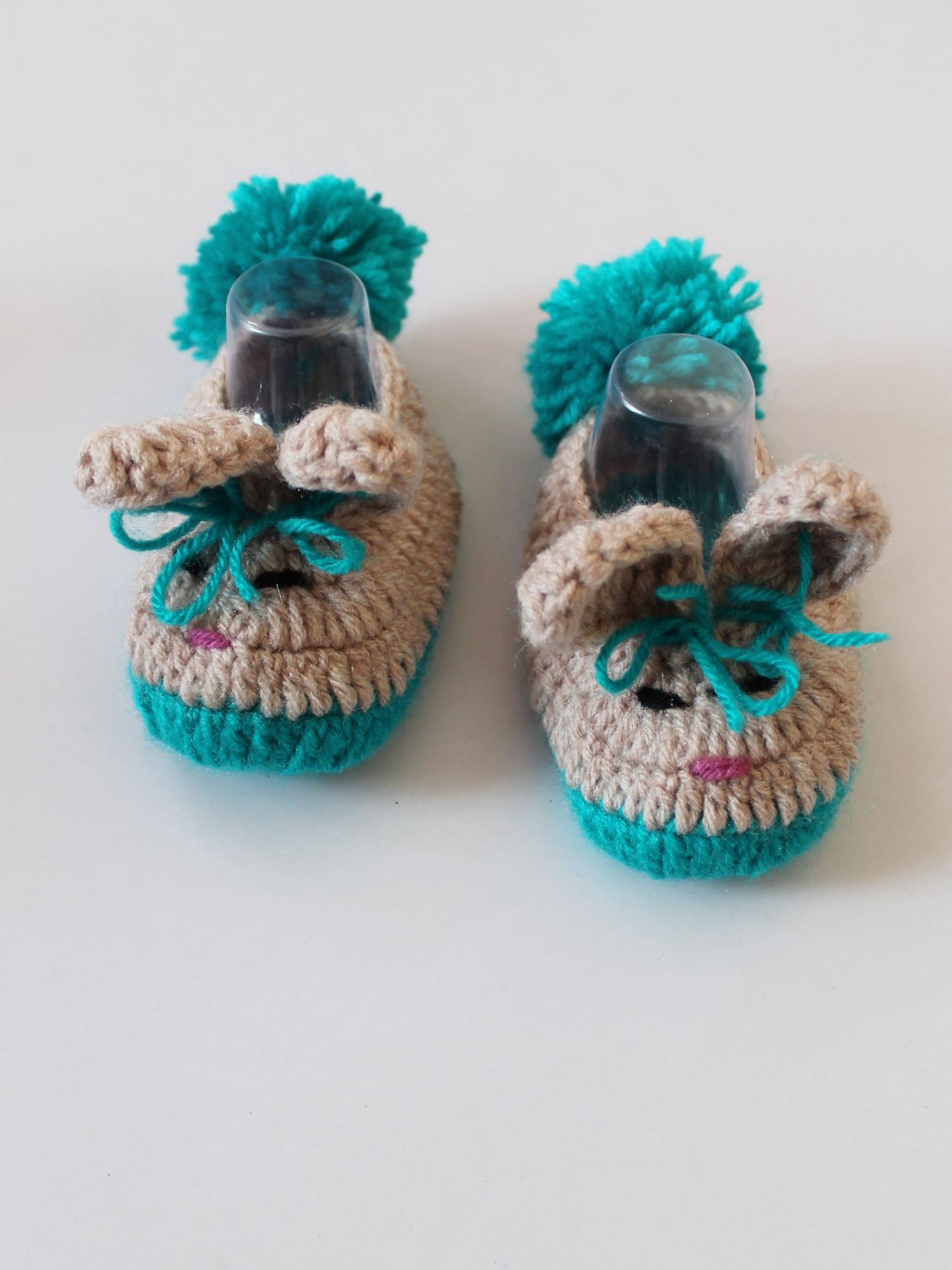 Woonie Handmade Bunny Ears Booties - Beige