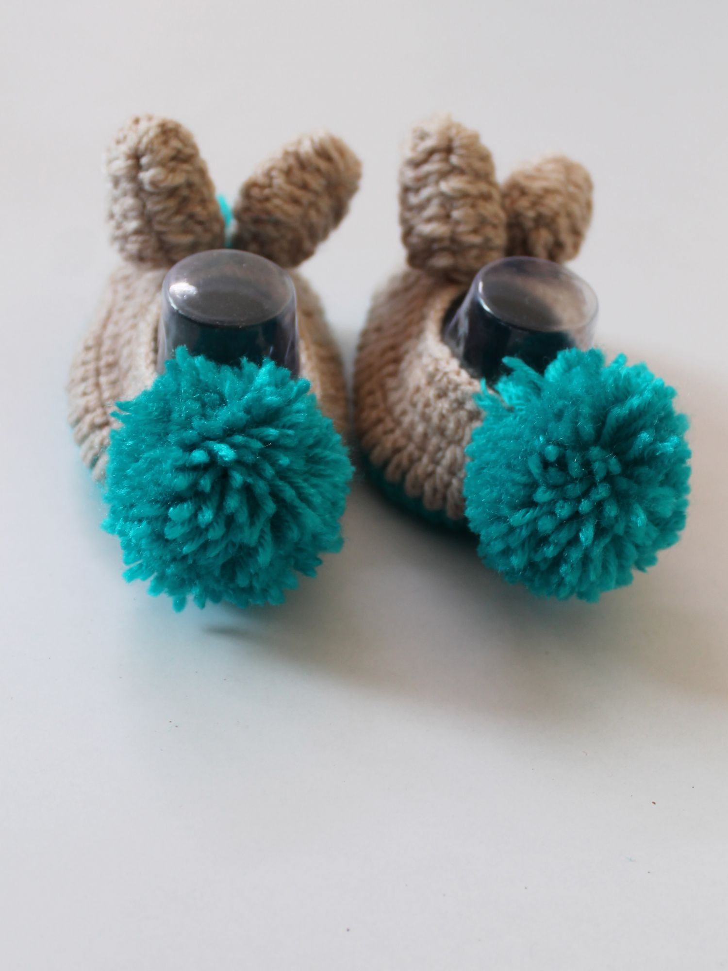 Woonie Handmade Bunny Ears Booties - Beige