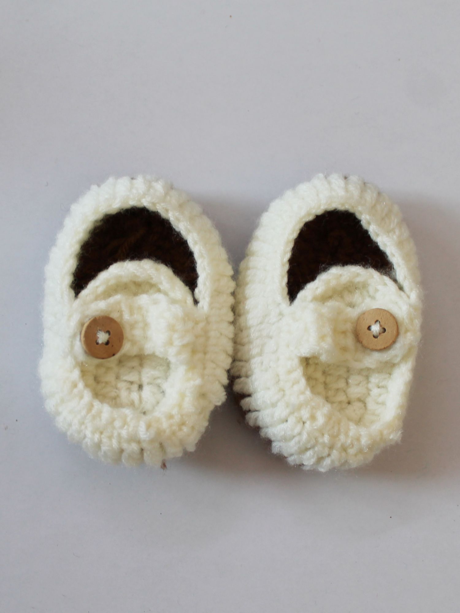 Woonie Handmade Solid Color Booties - Cream