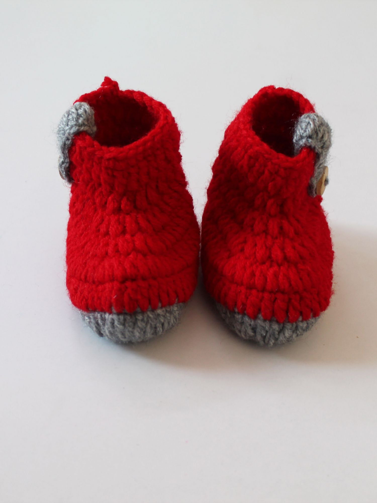 Woonie Handmade Solid Booties - Red
