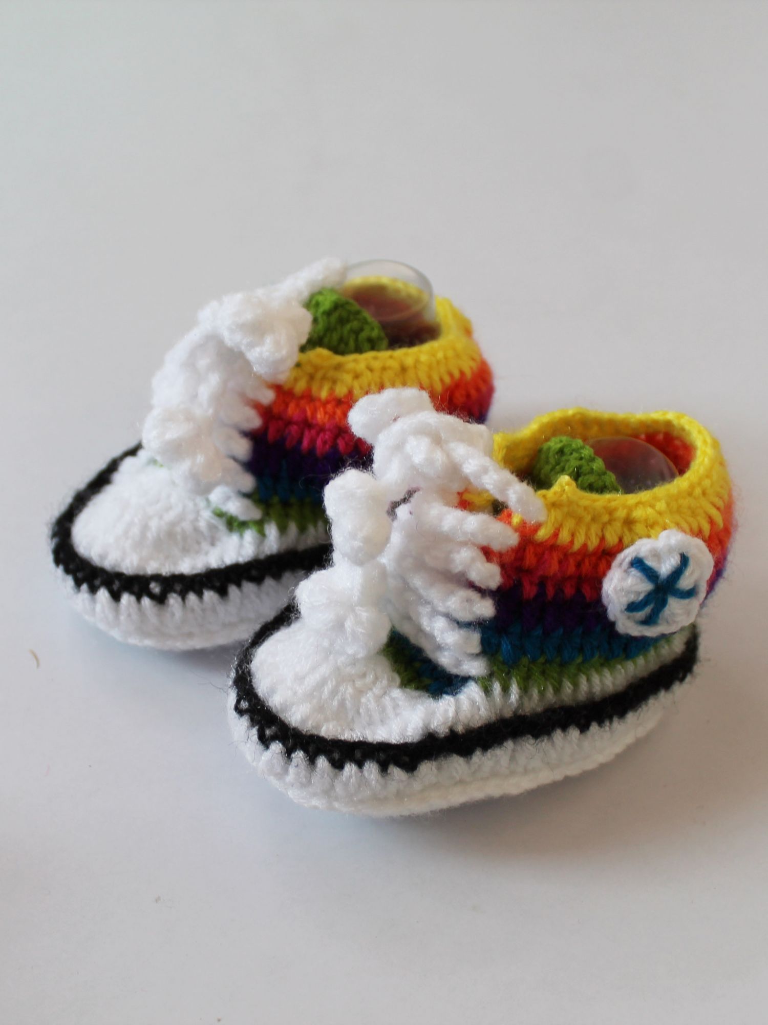 Woonie Handmade Rainbow Color Booties - Multi