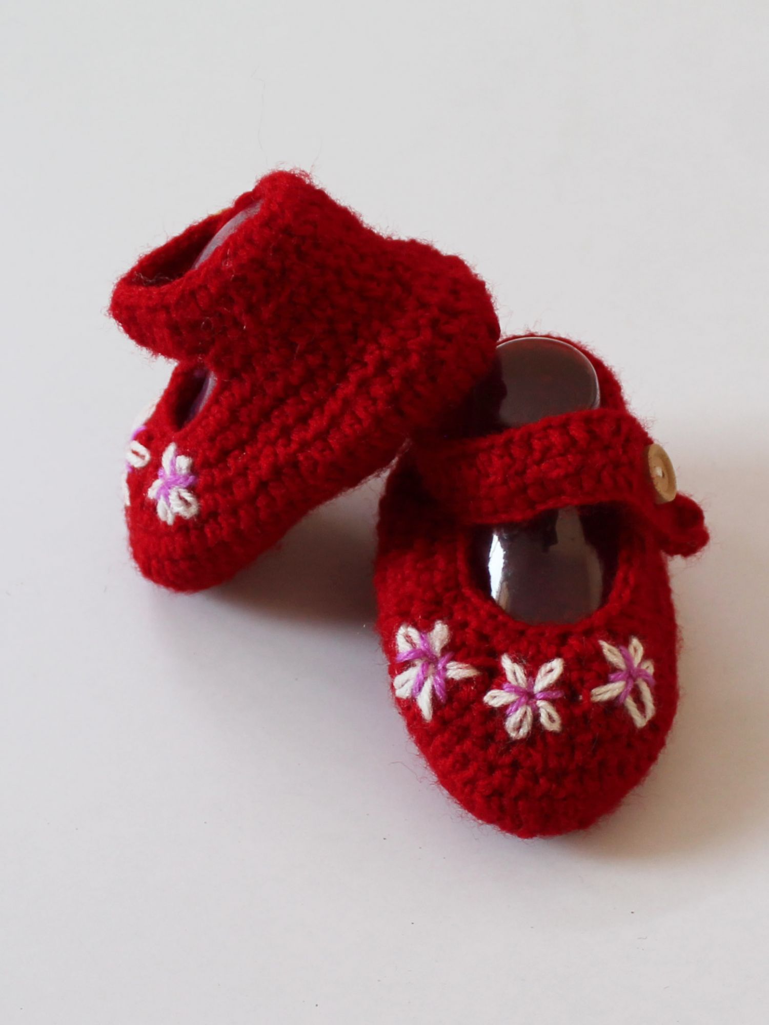 Woonie Handmade Flower Design Booties - Red