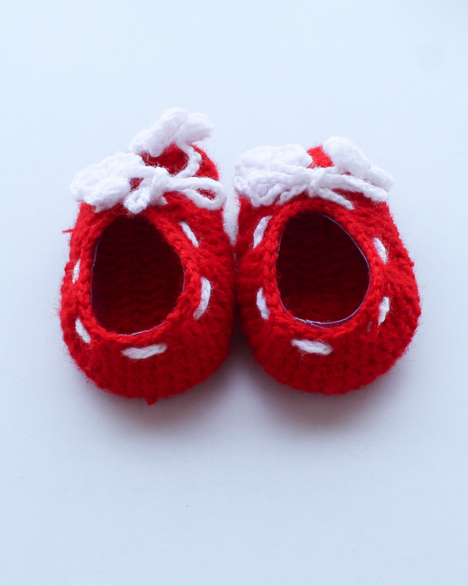 Woonie Handmade Flower Design Booties - Red