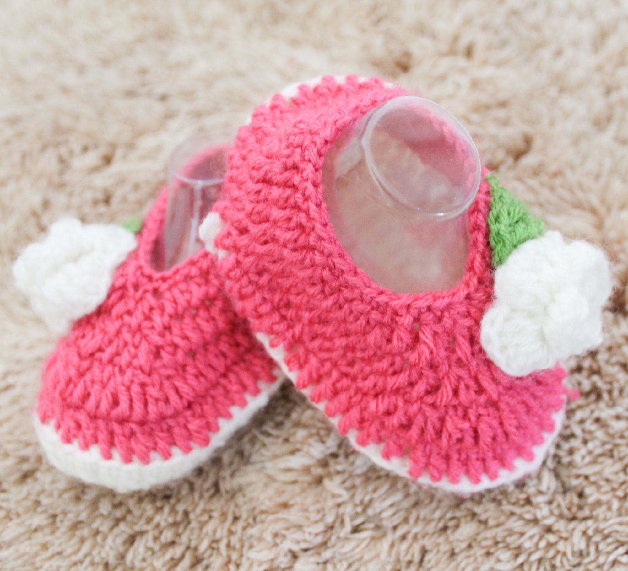 Woonie Handmade Flower Design Booties - Pink