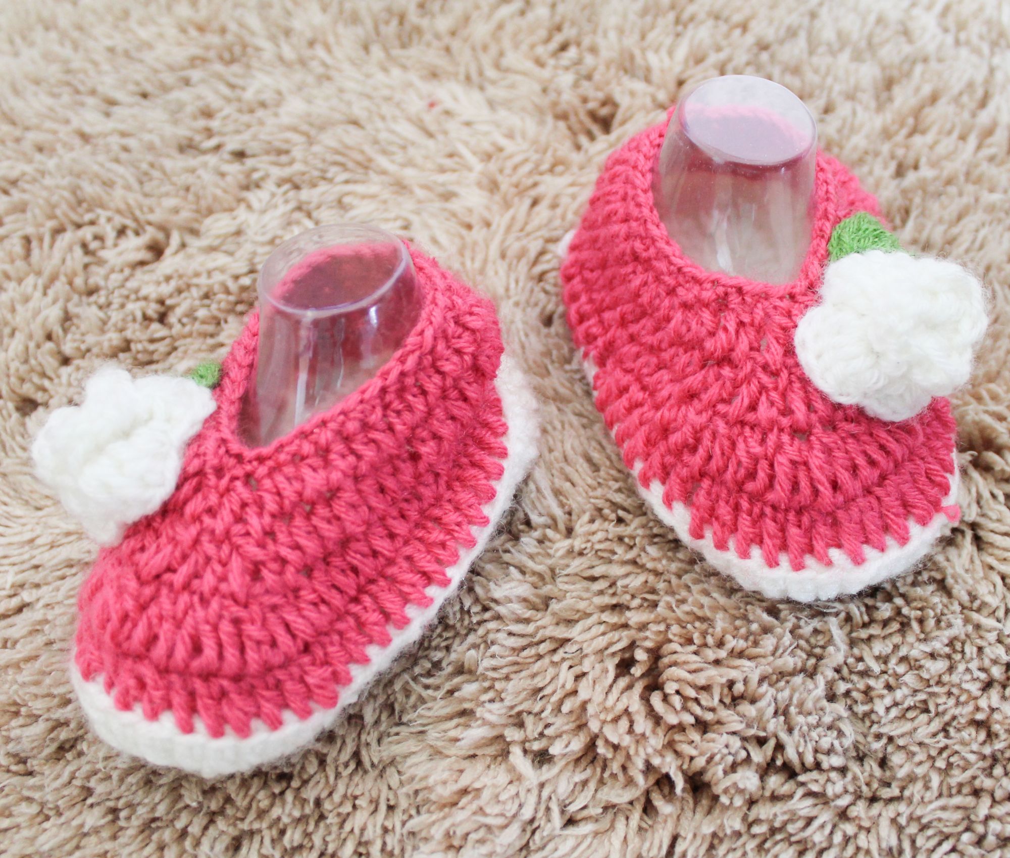 Woonie Handmade Flower Design Booties - Pink