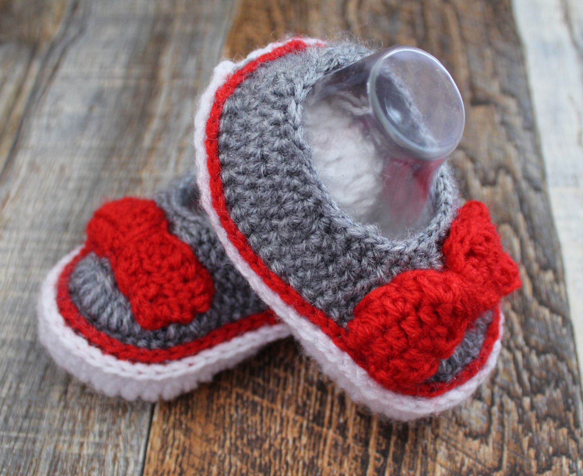 Woonie Handmade Bow Design Booties - Grey