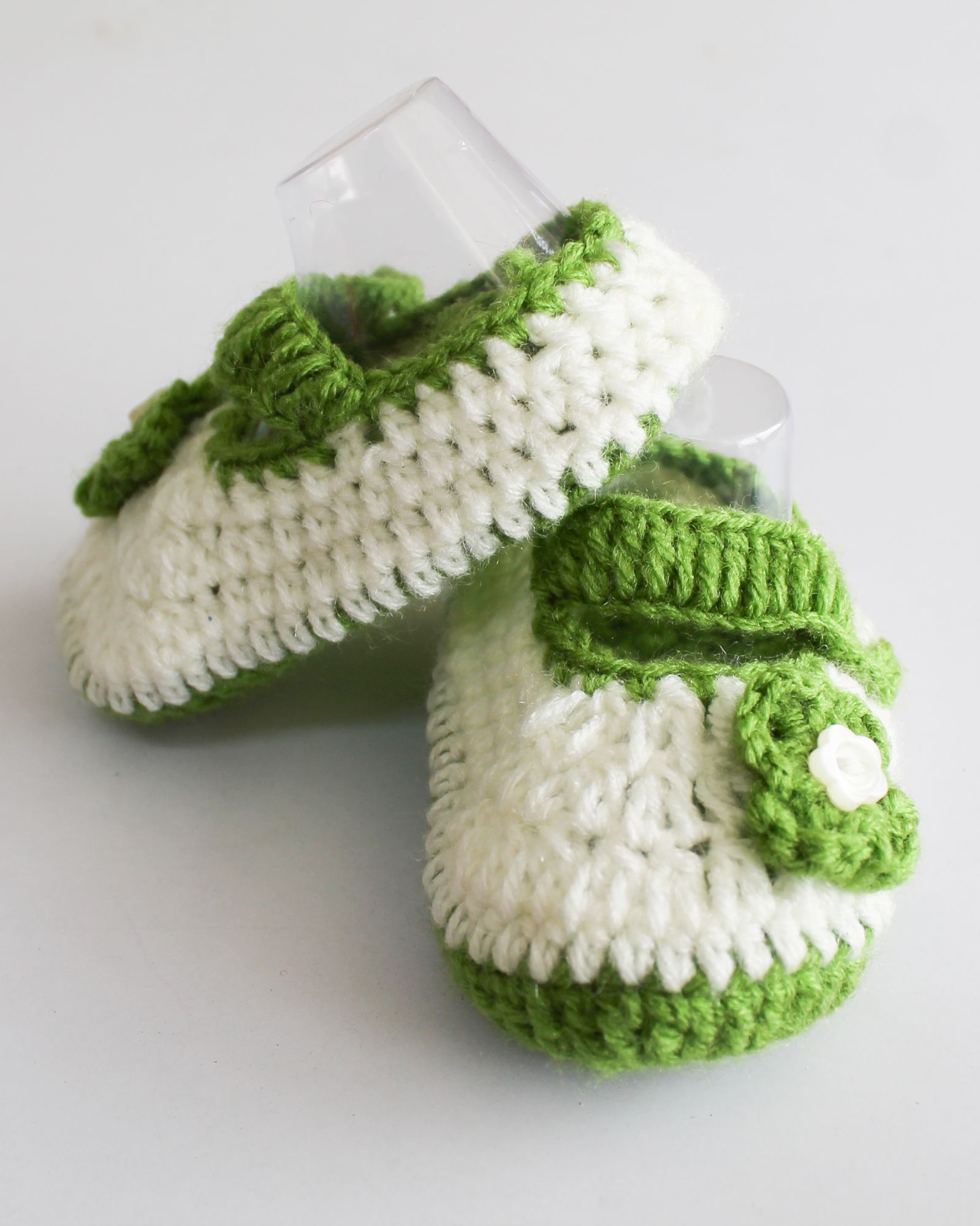 Woonie Handmade Flower Design Booties - Green