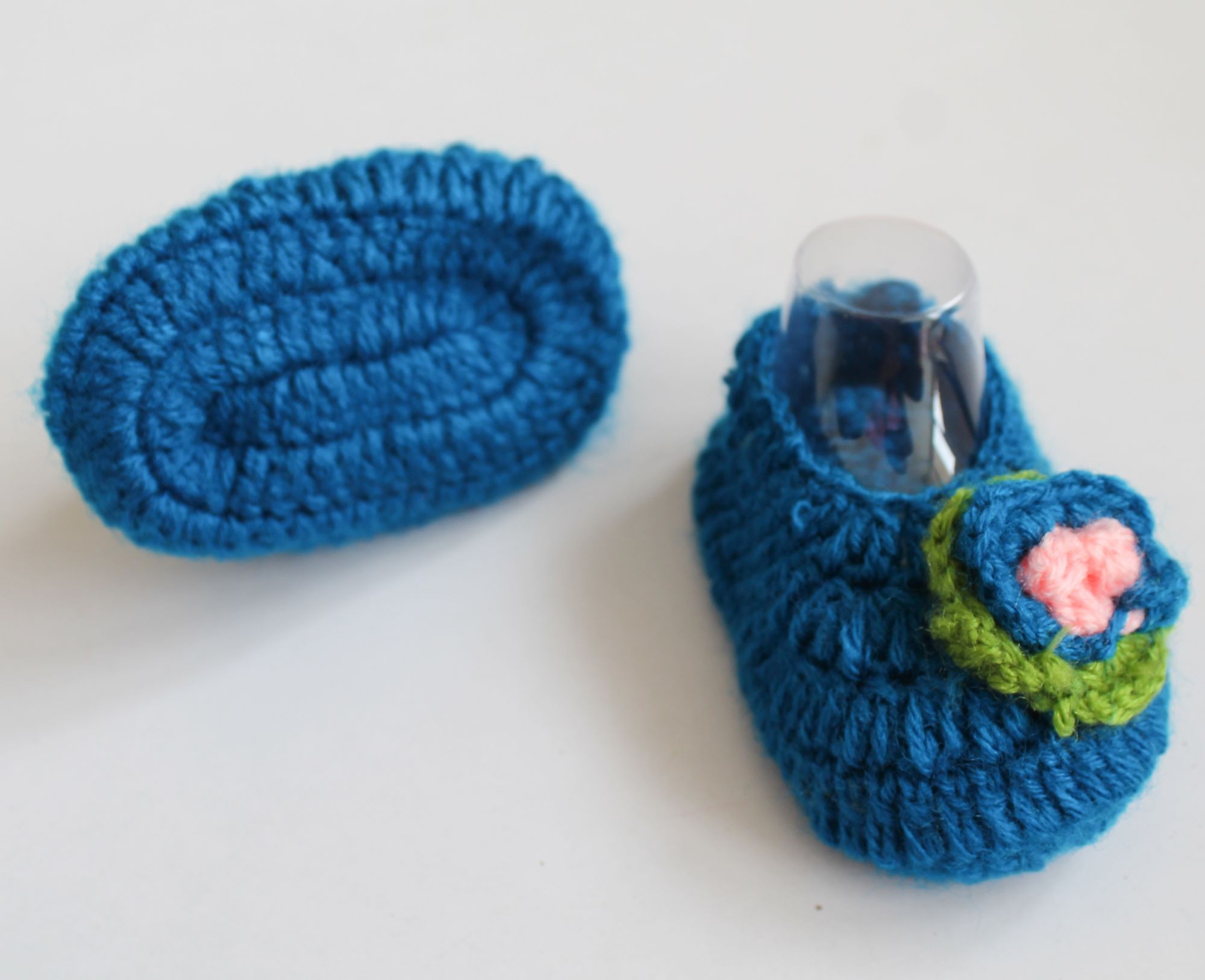 Woonie Handmade Flower Booties - Blue