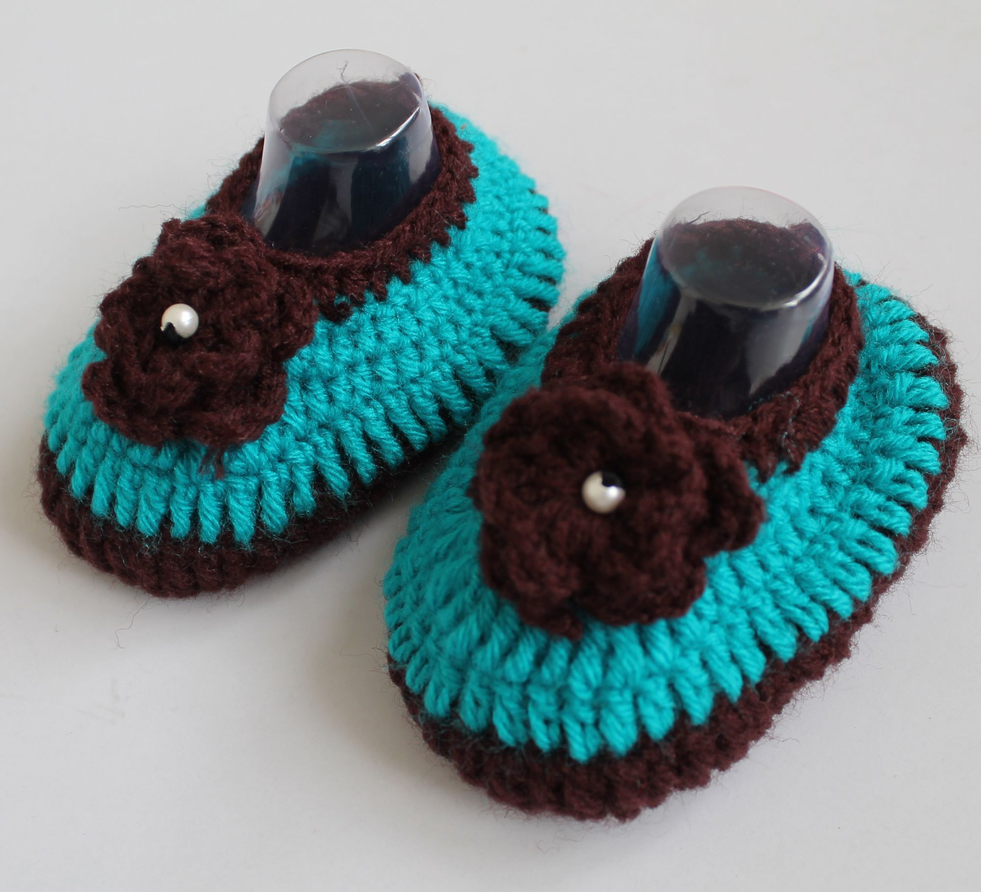 Woonie Handmade Flower Design Booties - Green