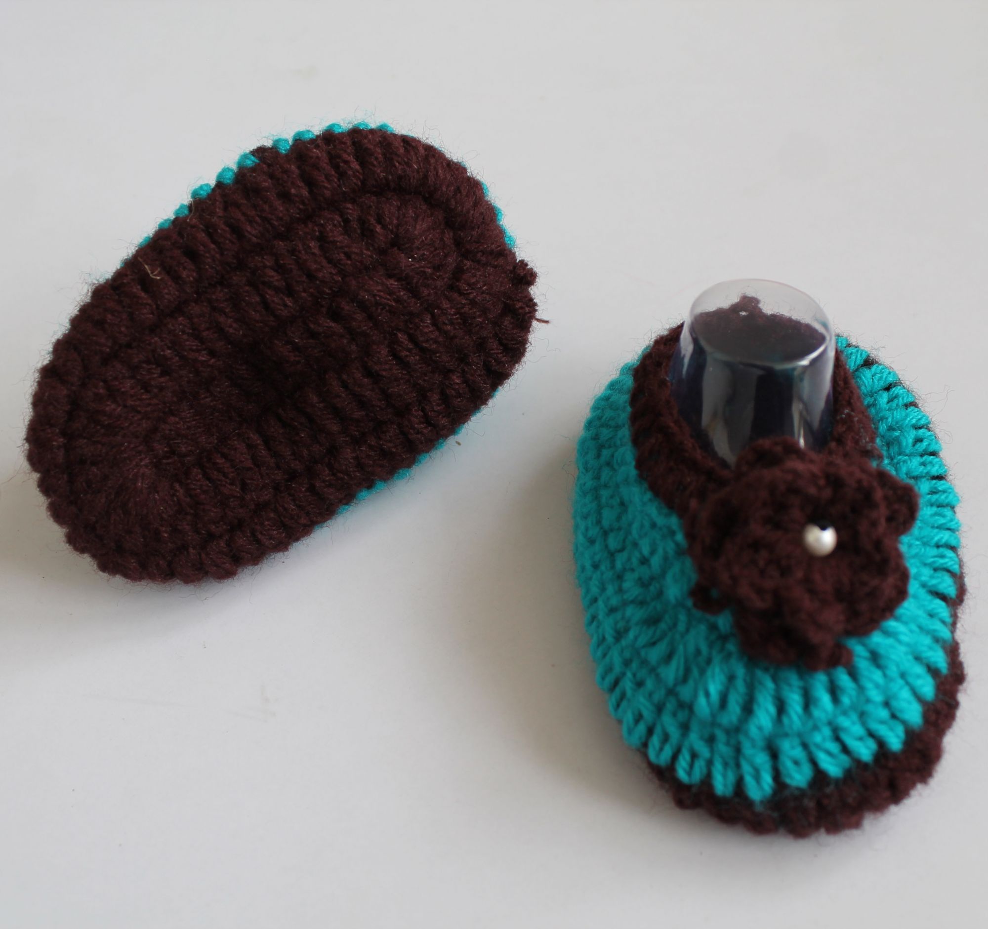 Woonie Handmade Flower Design Booties - Green