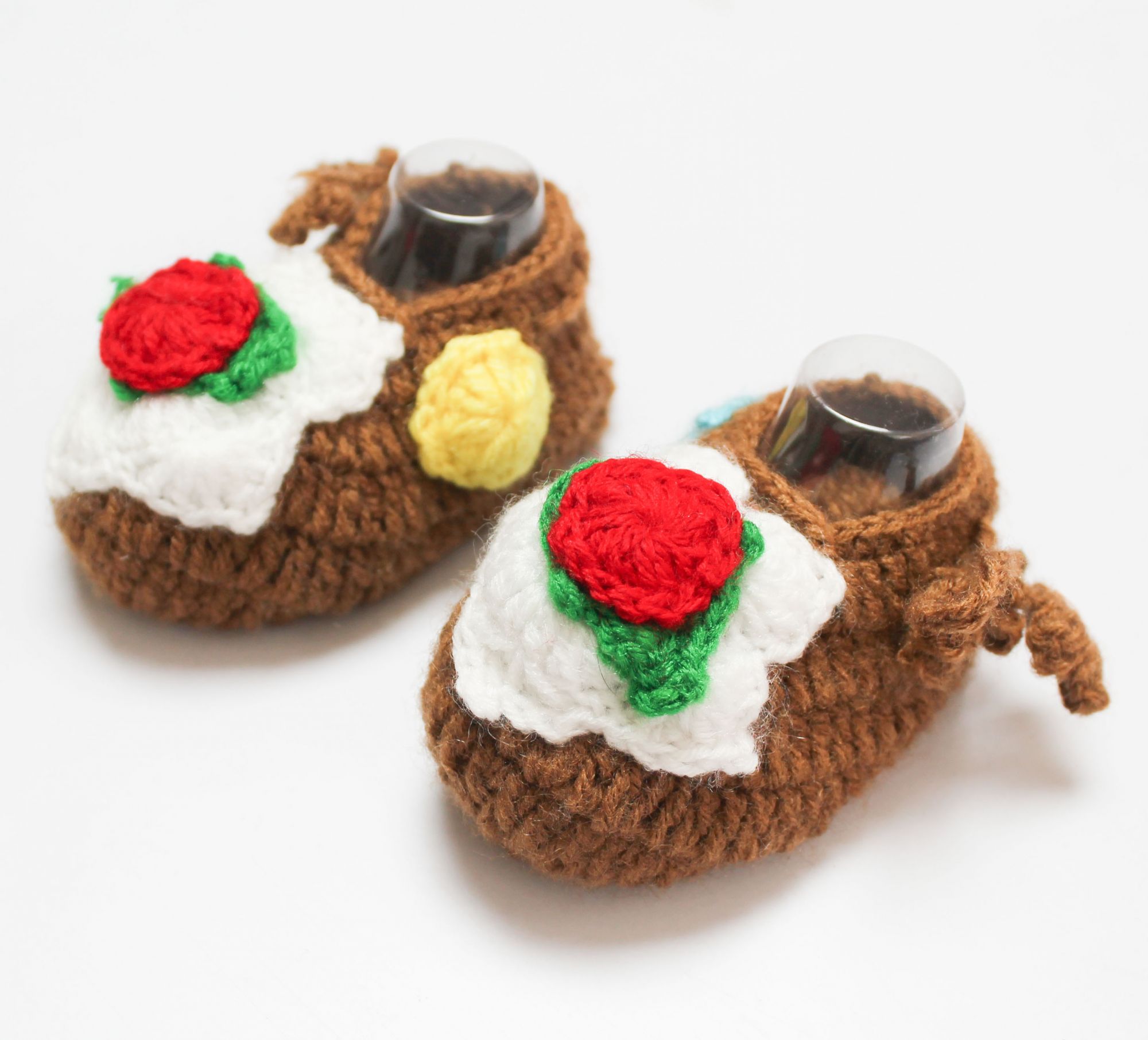 Woonie Handmade Flower Design Booties - Brown