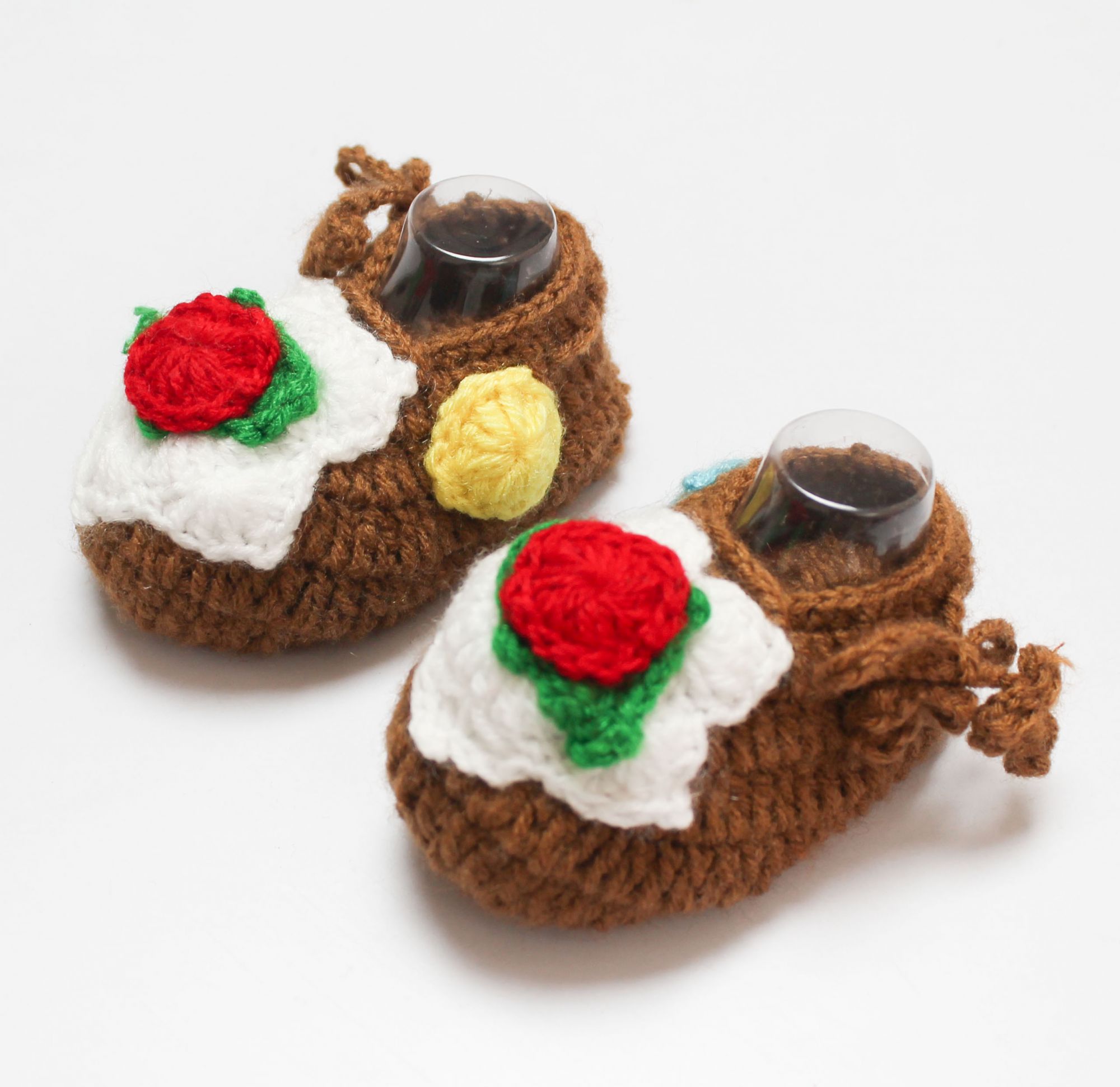 Woonie Handmade Flower Design Booties - Brown