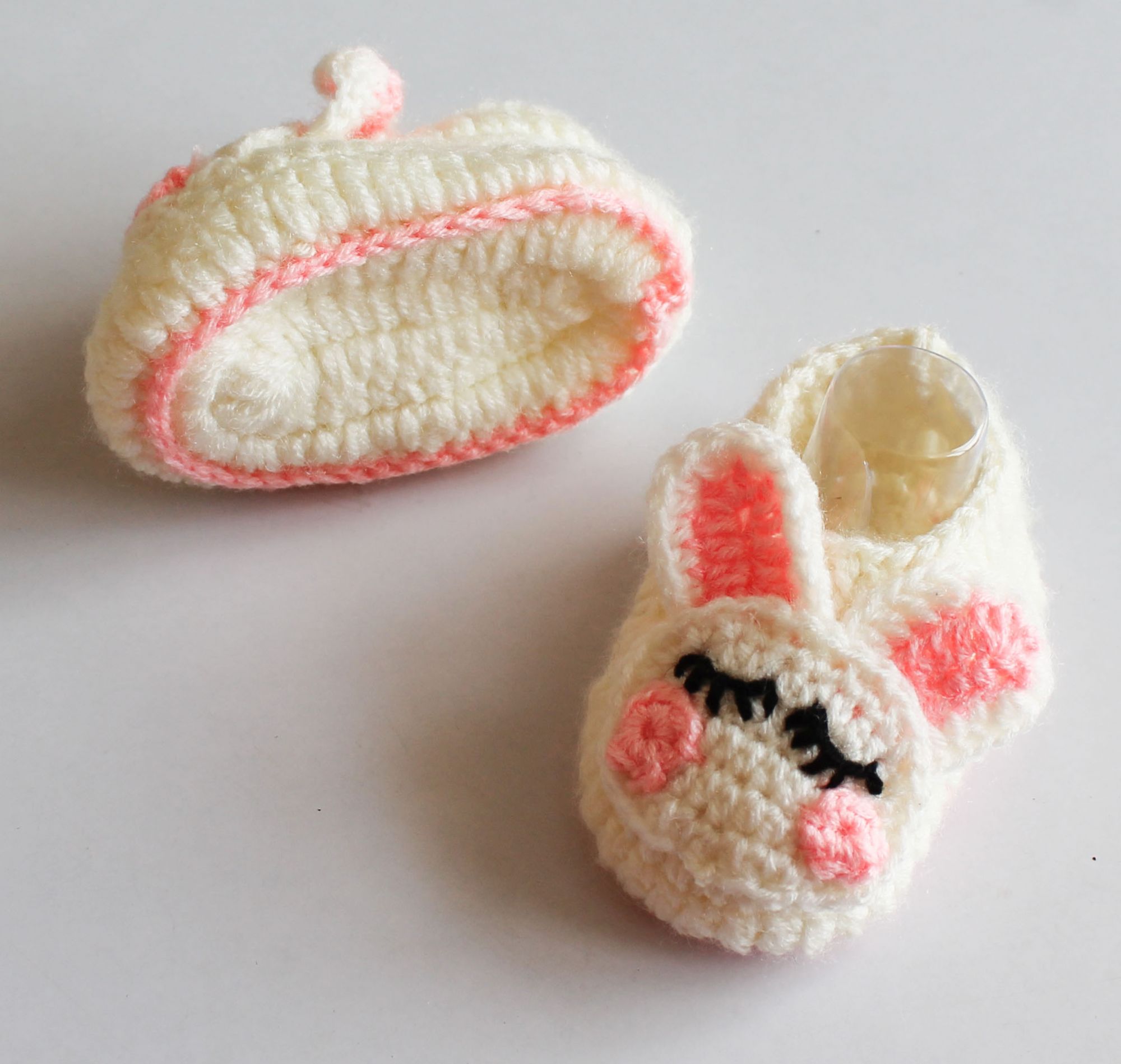 Woonie Handmade Bunny Design Booties - Cream