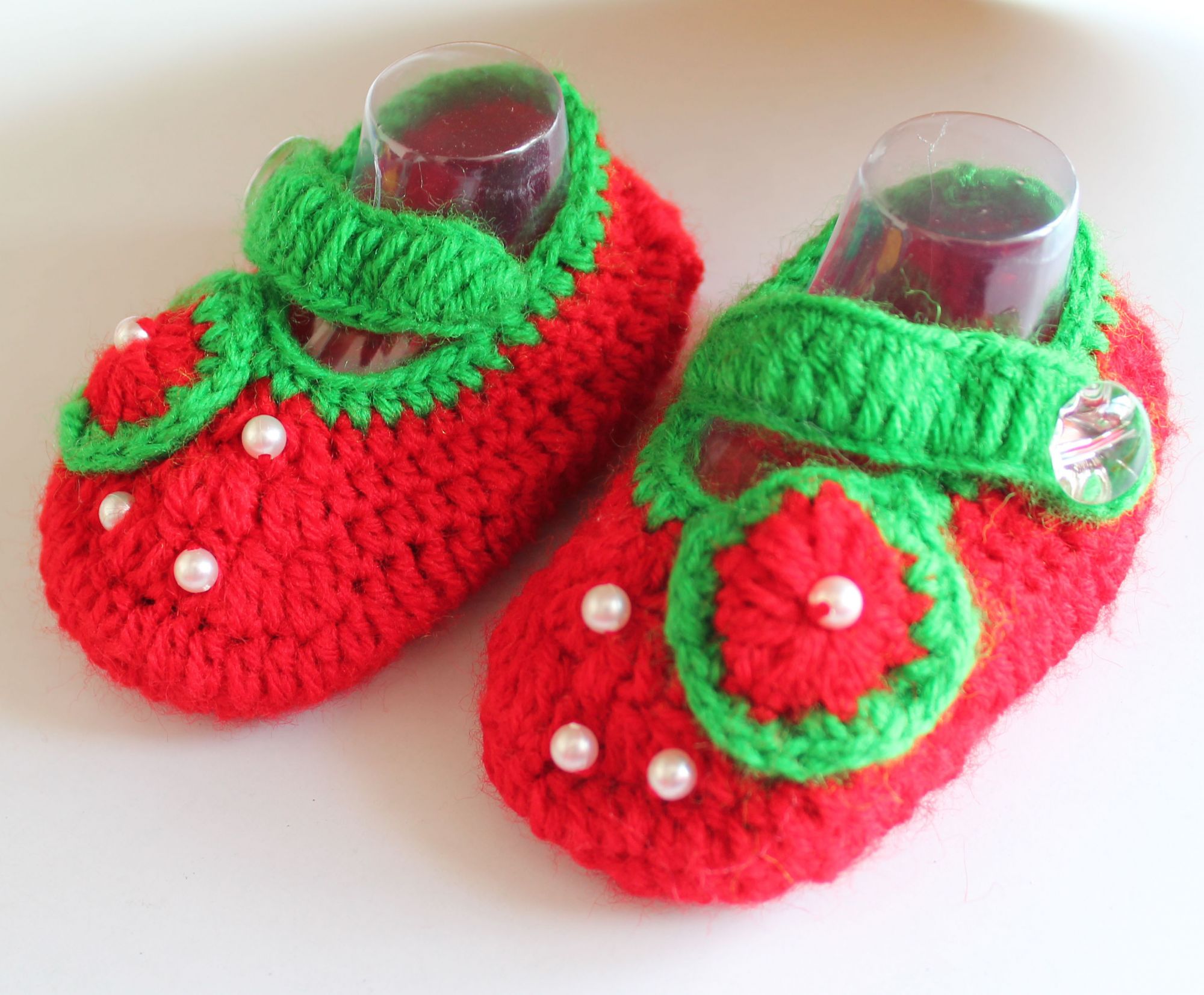 Woonie Handmade Flower Design Booties-Red