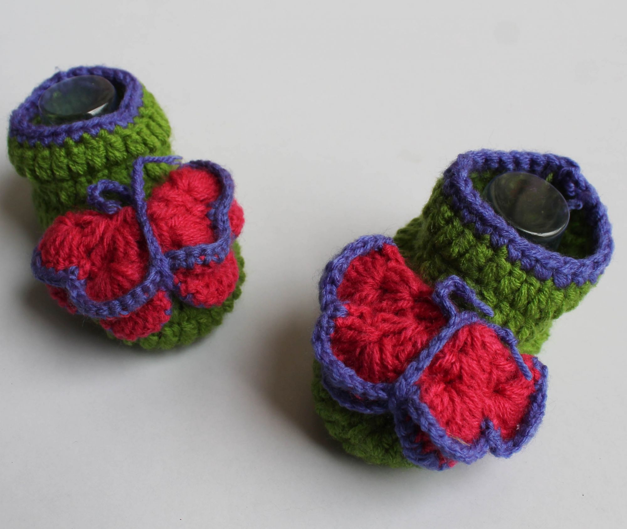 Woonie Handmade Butterfly Design Booties-Green