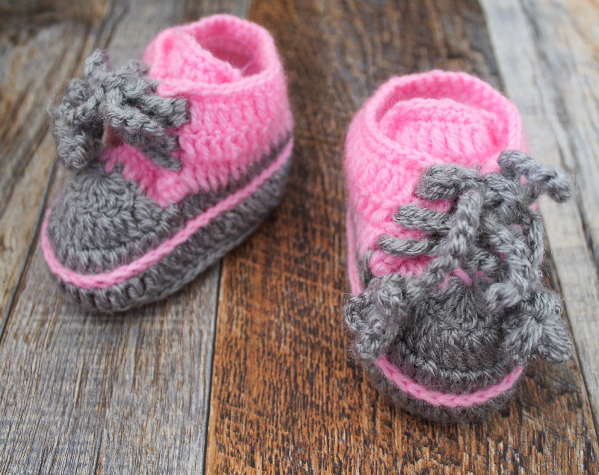 Woonie Handmade Shoes With Laces-Pink & Grey