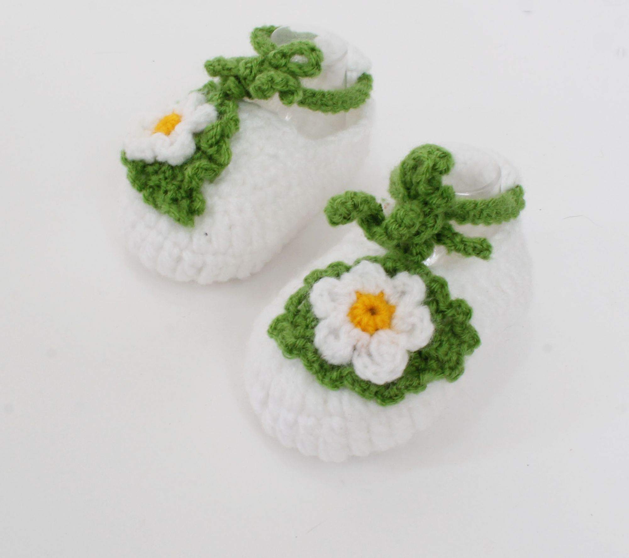 Woonie Handmade Floral Booties With Headband-White