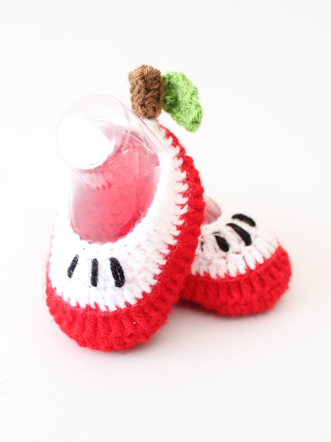 Woonie Crochet Apple Booties- Red