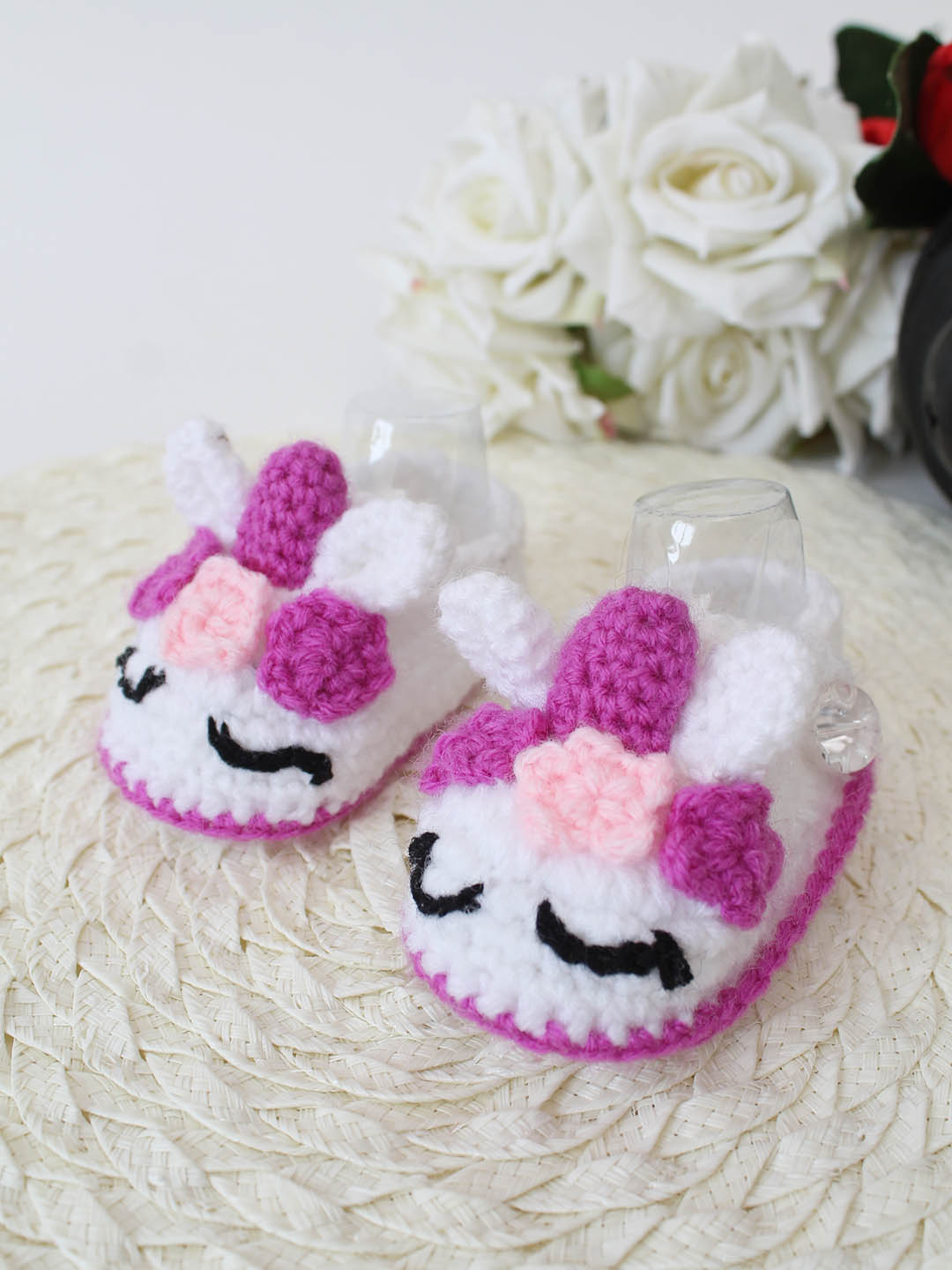 Woonie Crochet Unicorn Design Booties- White
