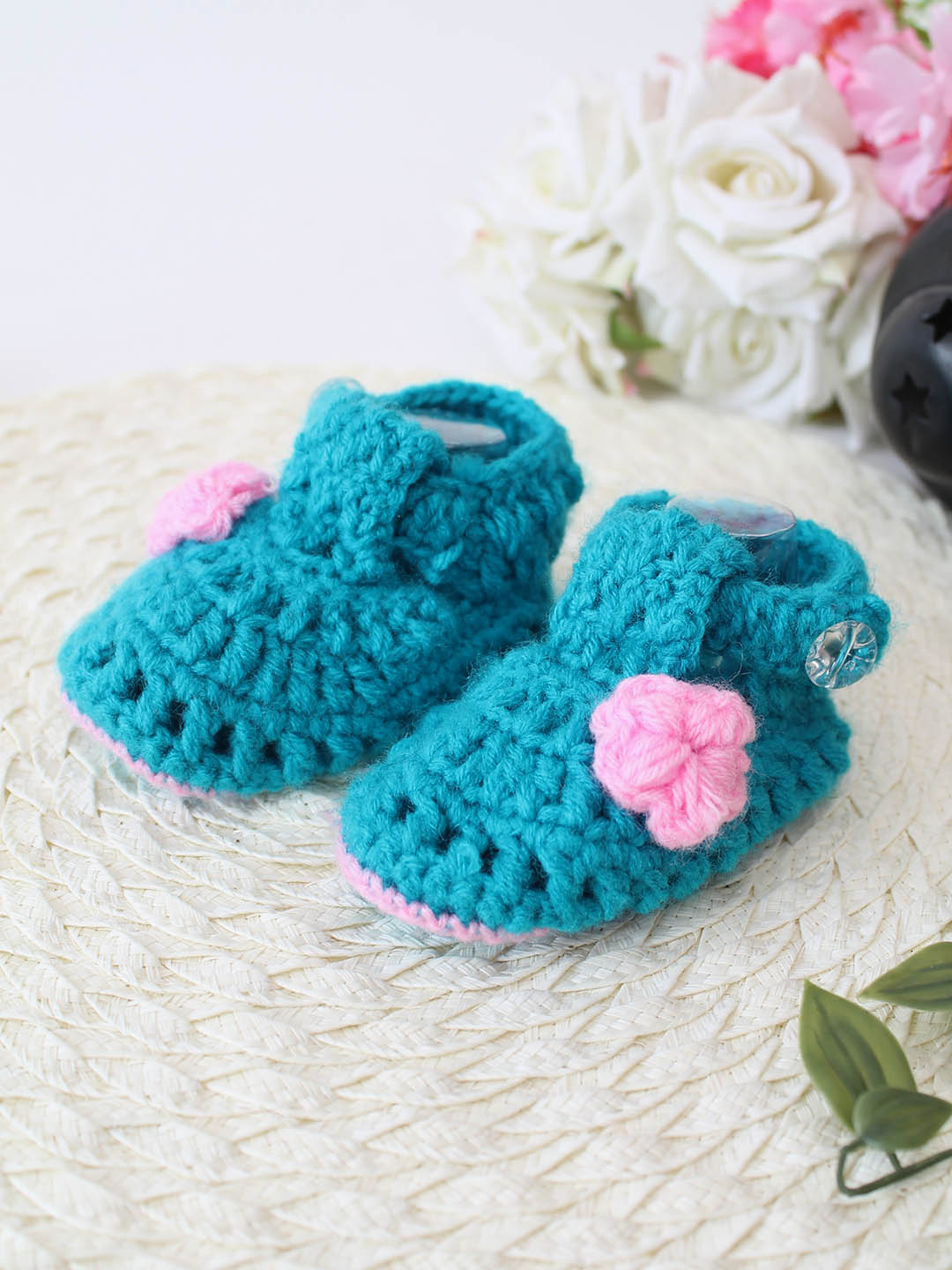 Woonie Crochet Floral Booties- Blue