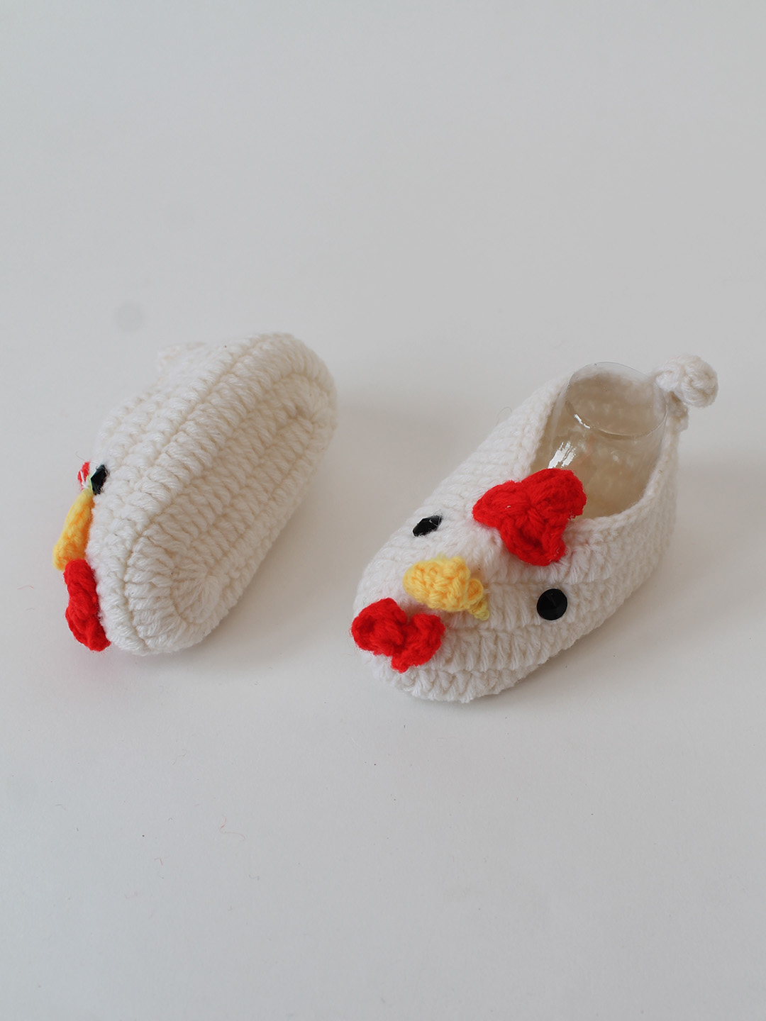 Woonie Crochet Handmade Hen Booties - White