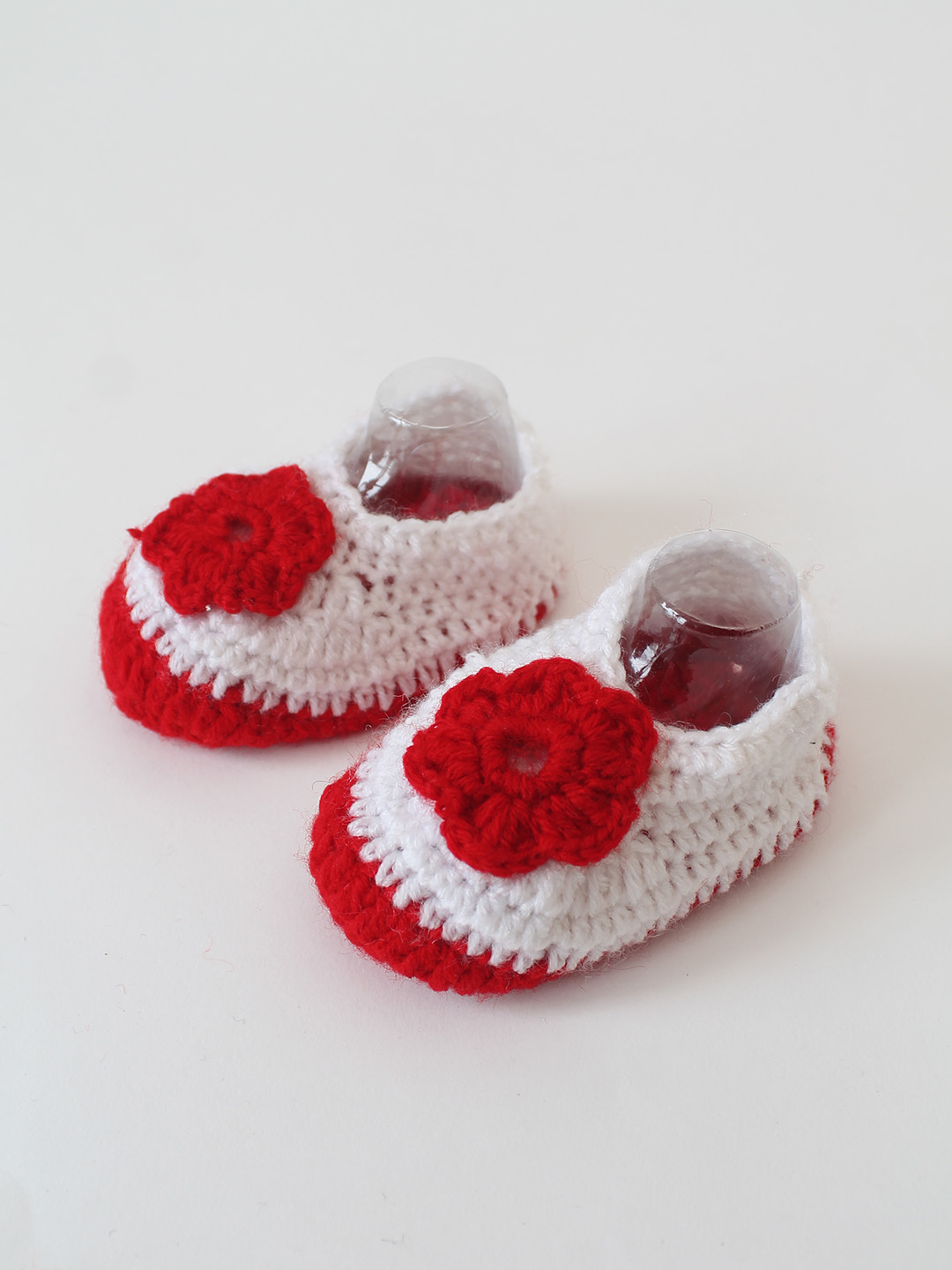 Woonie Crochet Handmade Floral Booties - White