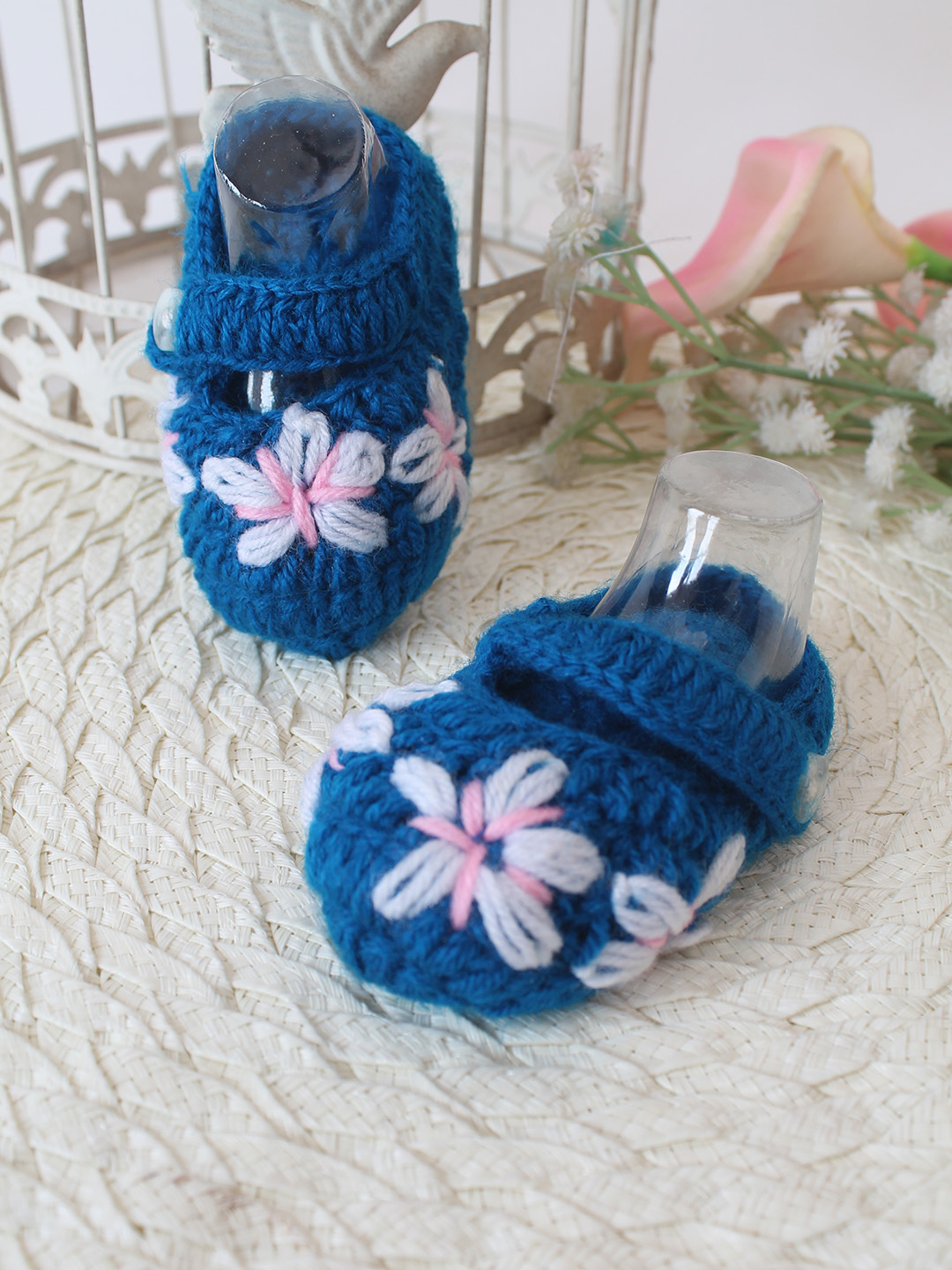 Woonie Crochet Handmade Embroidered Booties - Blue