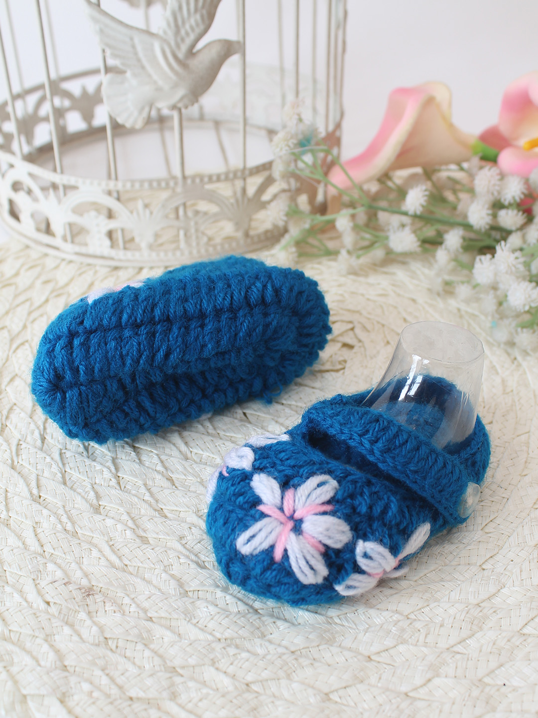 Woonie Crochet Handmade Embroidered Booties - Blue