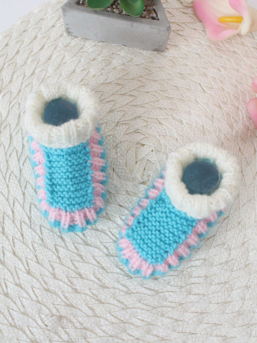 Woonie Handknitted Booties - Blue