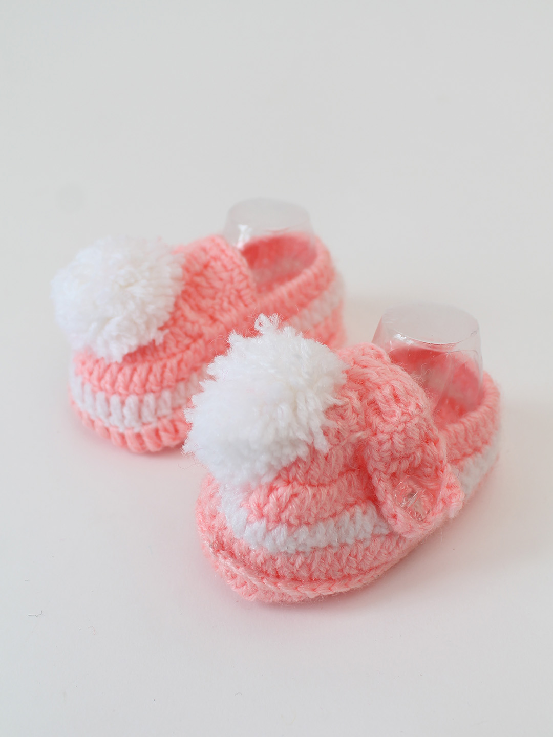 Woonie Crochet Handmade Pom-Pom Booties - Peach
