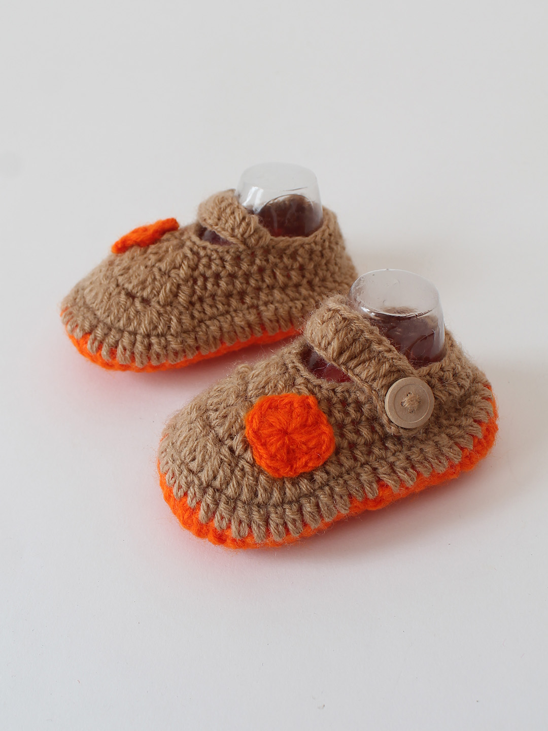 Woonie Crochet Handmade Polka Dot Booties - Beige