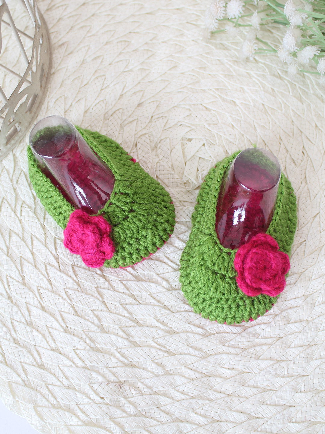 Woonie Crochet Handmade Floral Booties - Green